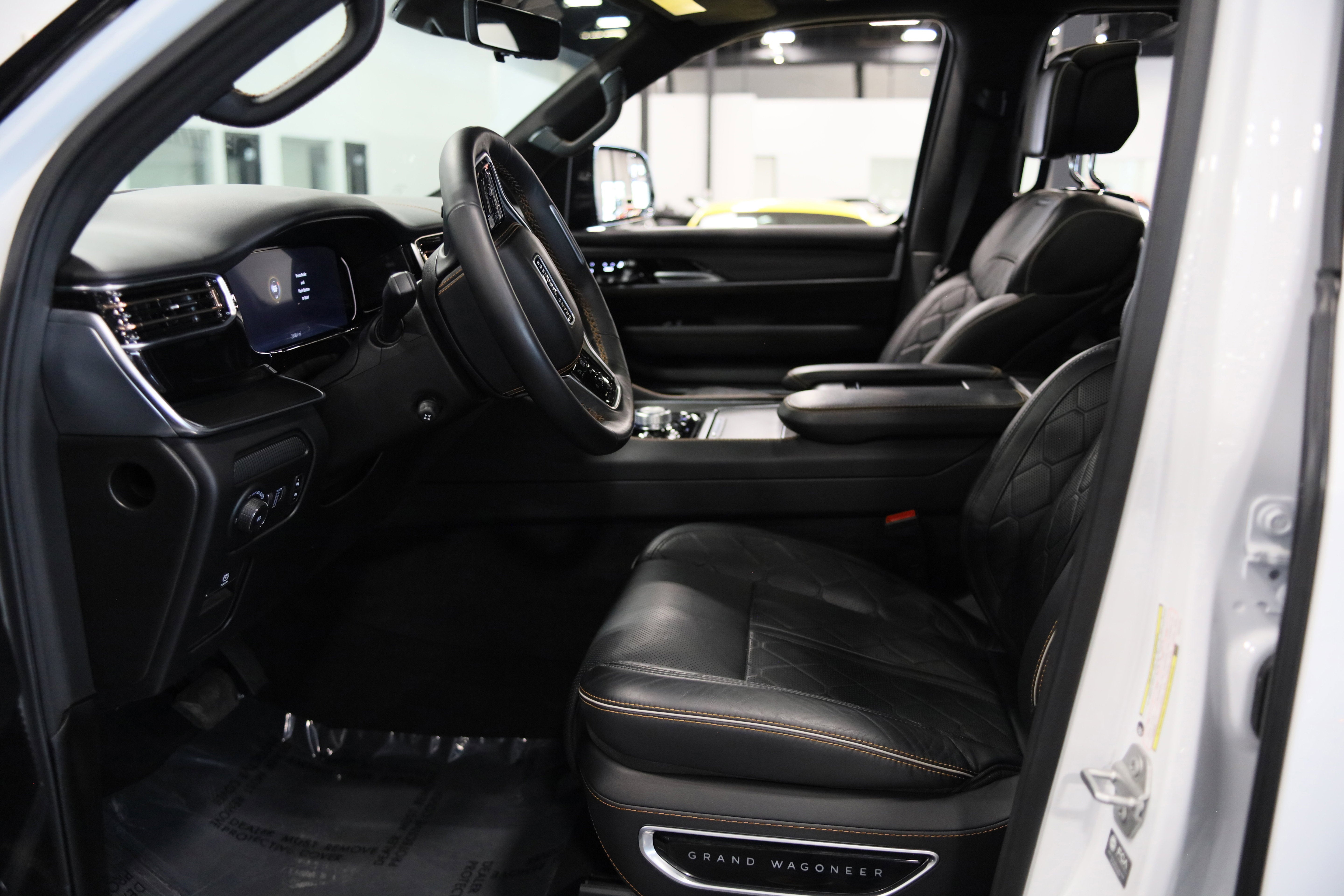 2025 Jeep Grand Wagoneer L Series III Obsidian
