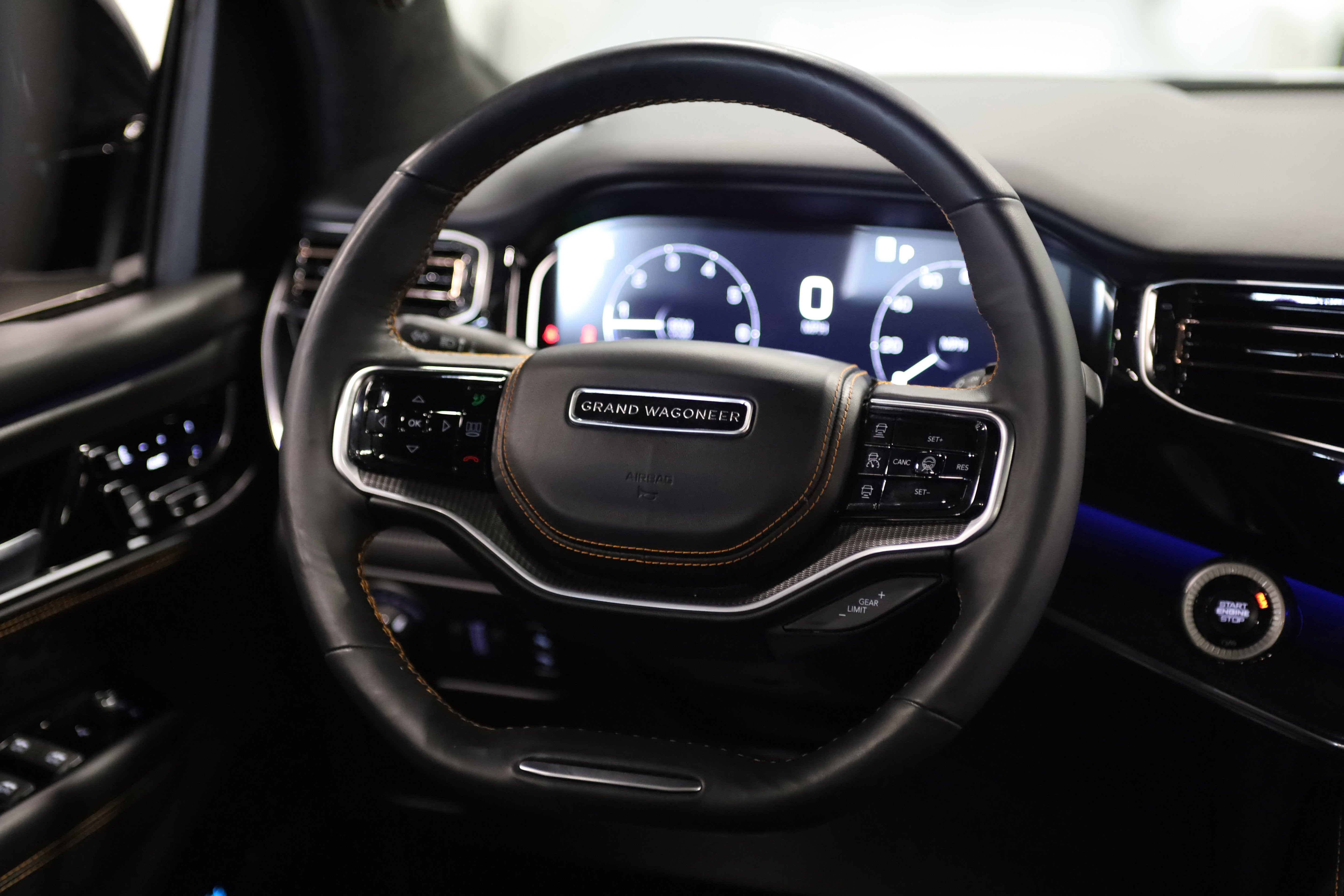 2025 Jeep Grand Wagoneer L Series III Obsidian