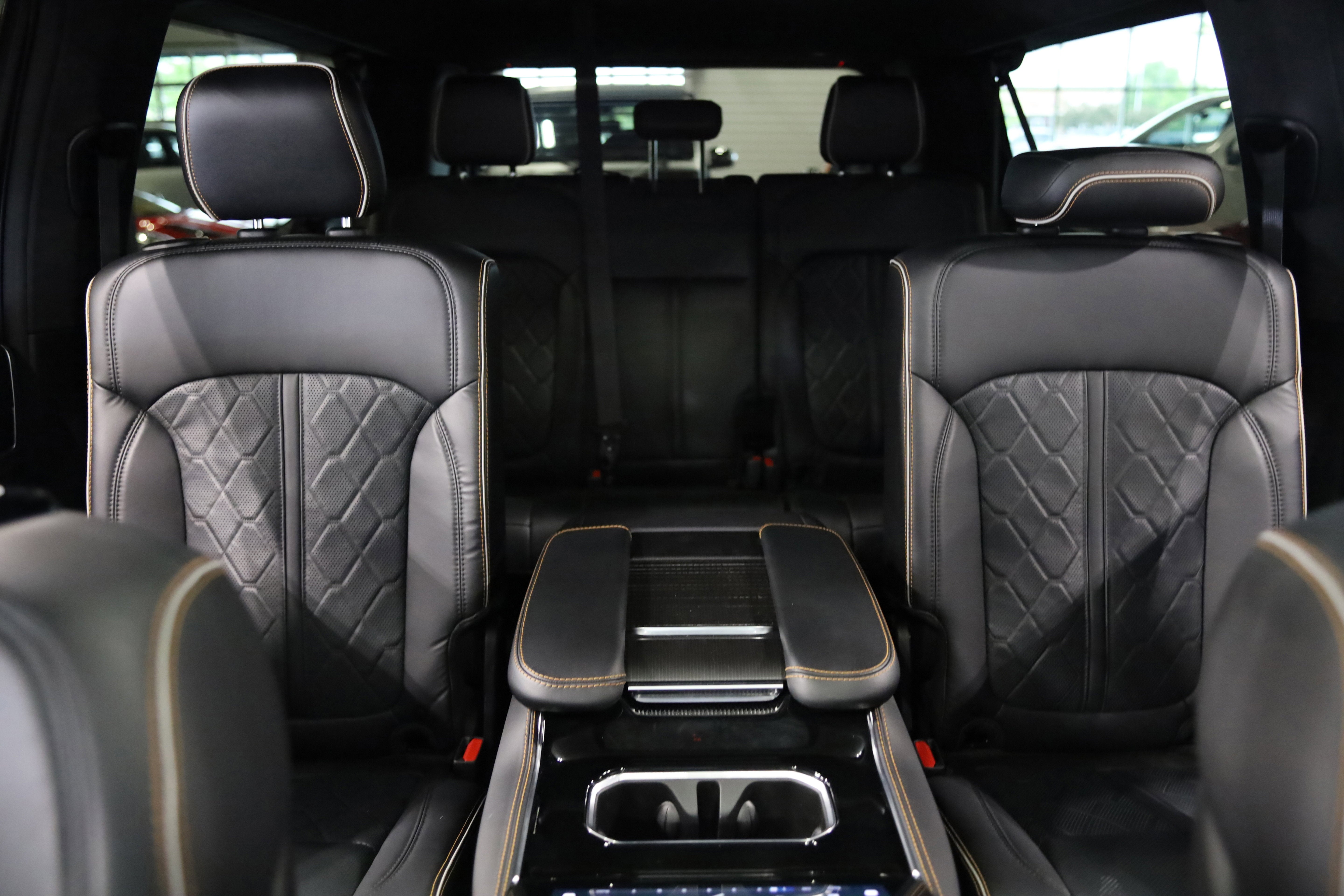 2025 Jeep Grand Wagoneer L Series III Obsidian