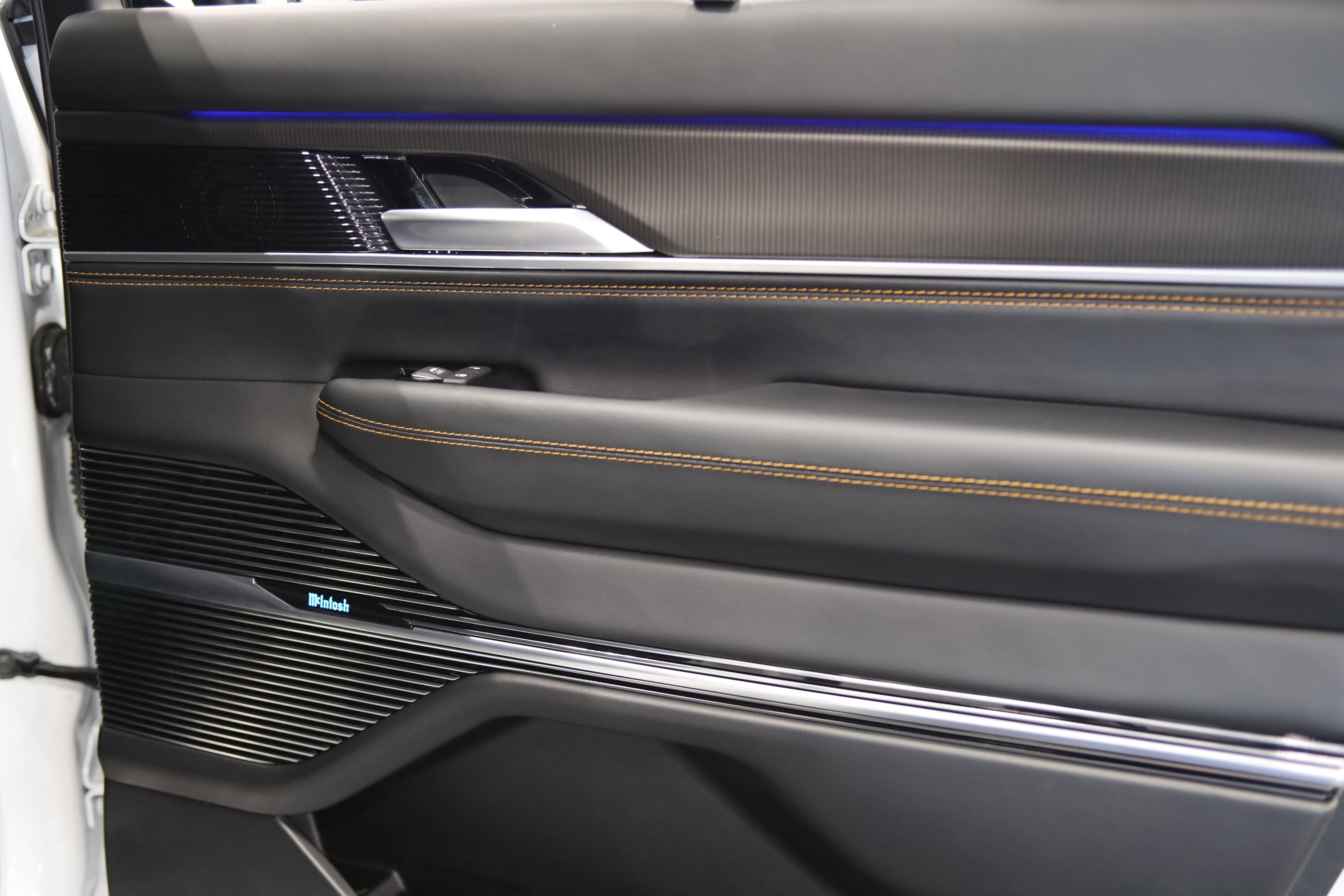 2025 Jeep Grand Wagoneer L Series III Obsidian