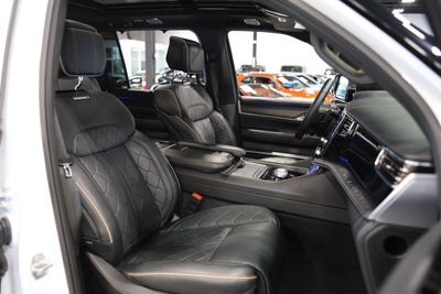 2025 Jeep Grand Wagoneer L Series III Obsidian
