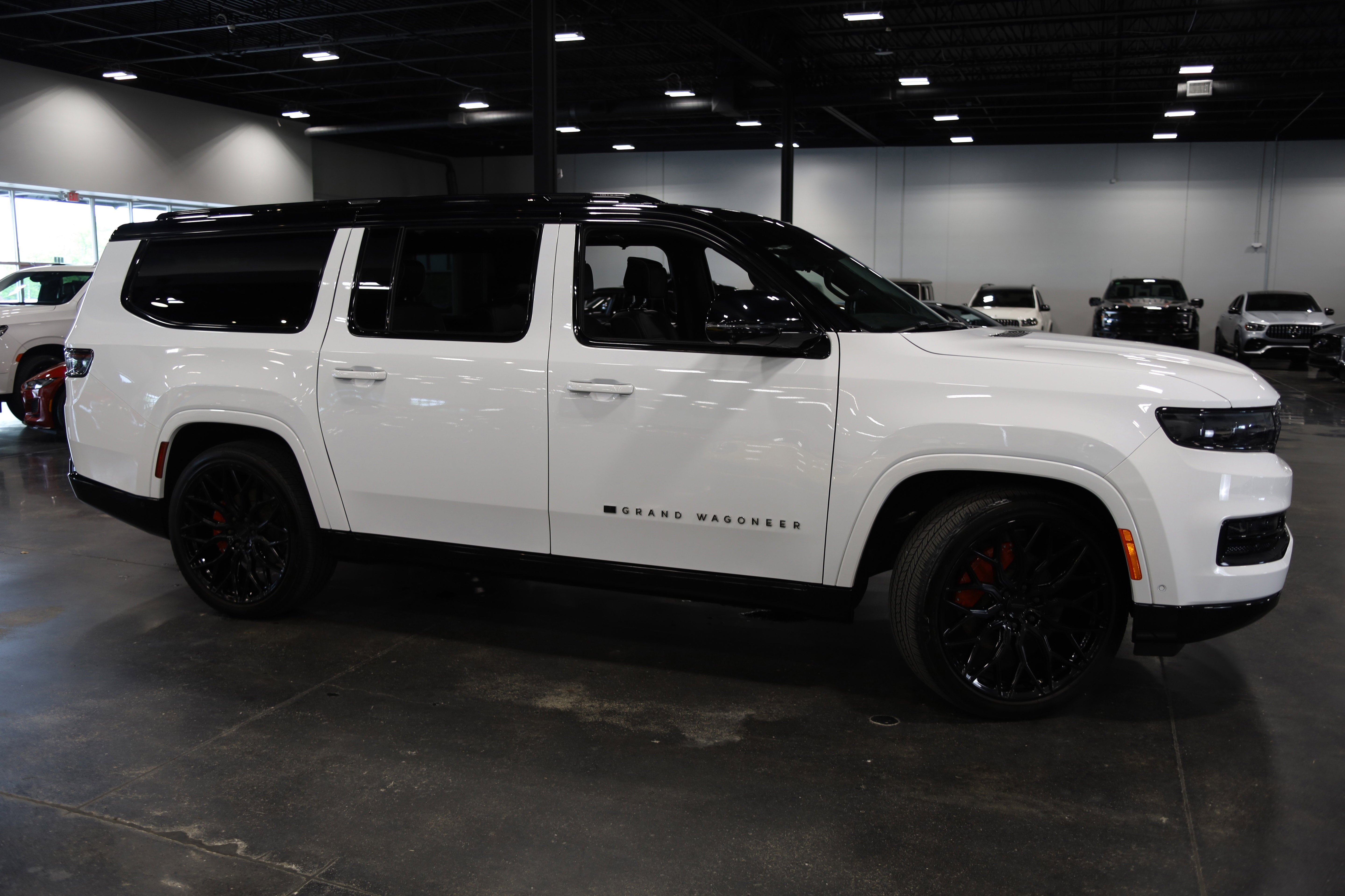 2025 Jeep Grand Wagoneer L Series III Obsidian