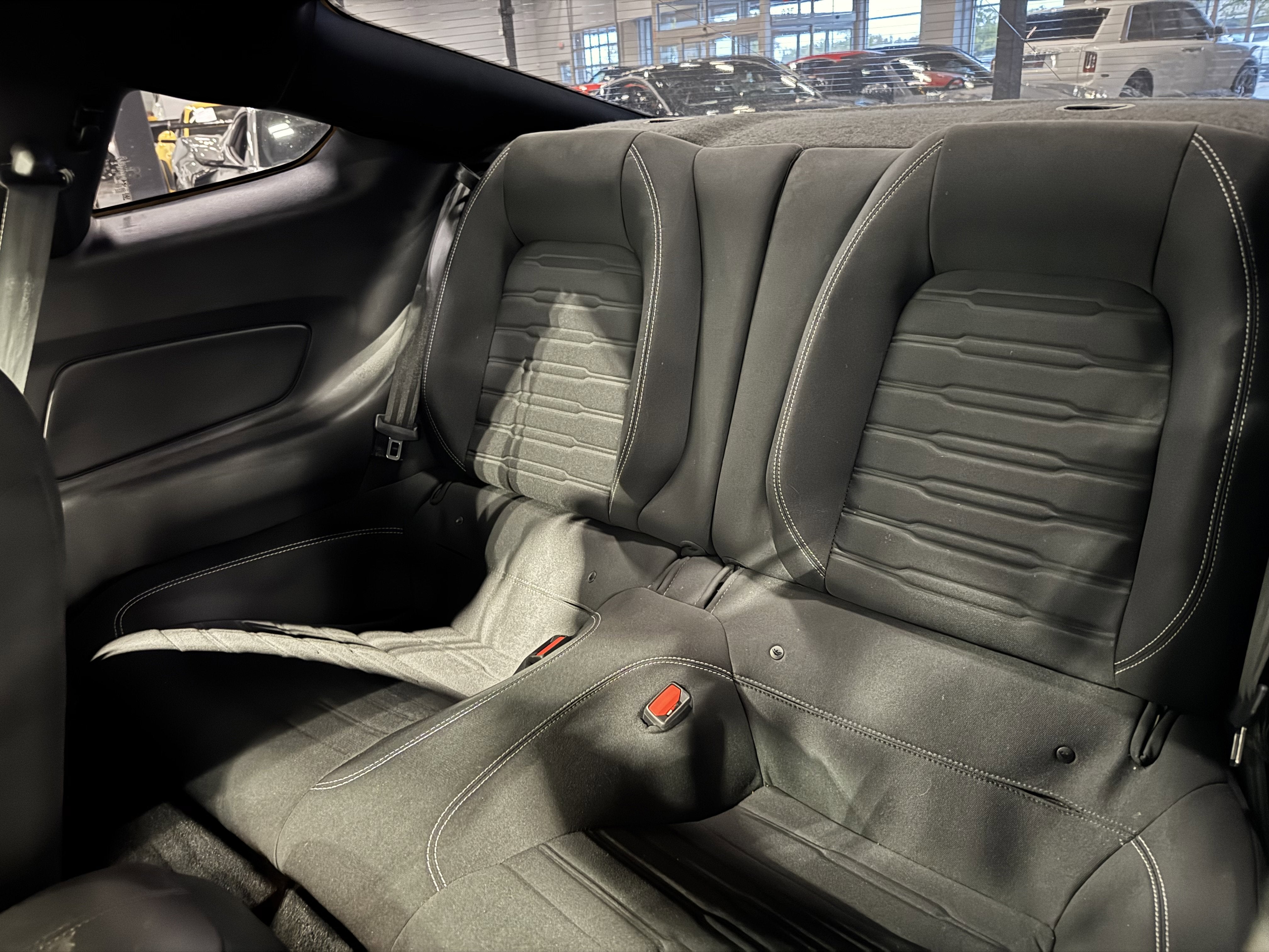 2022 Ford Mustang Mach 1