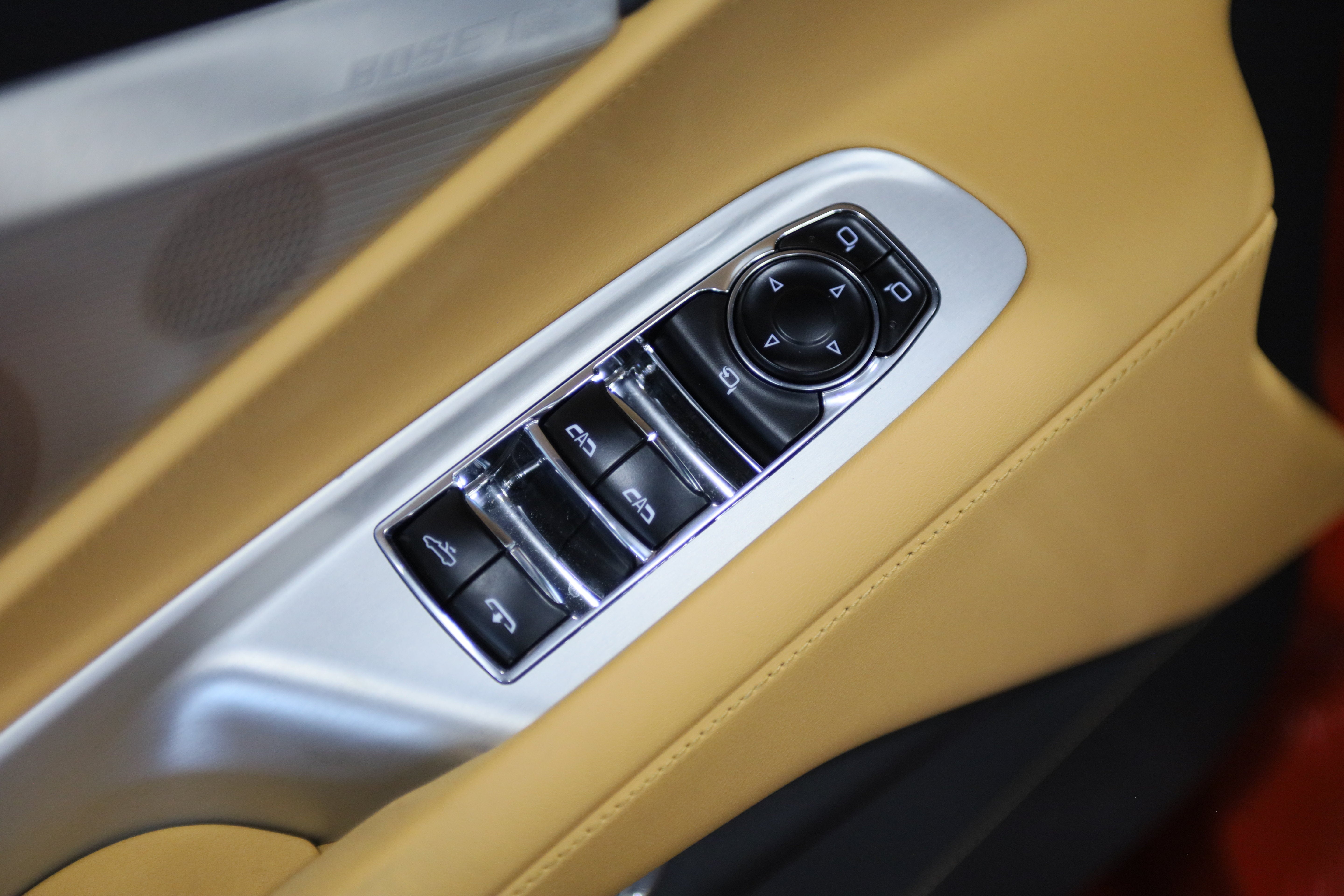 2023 Chevrolet Corvette 2LT