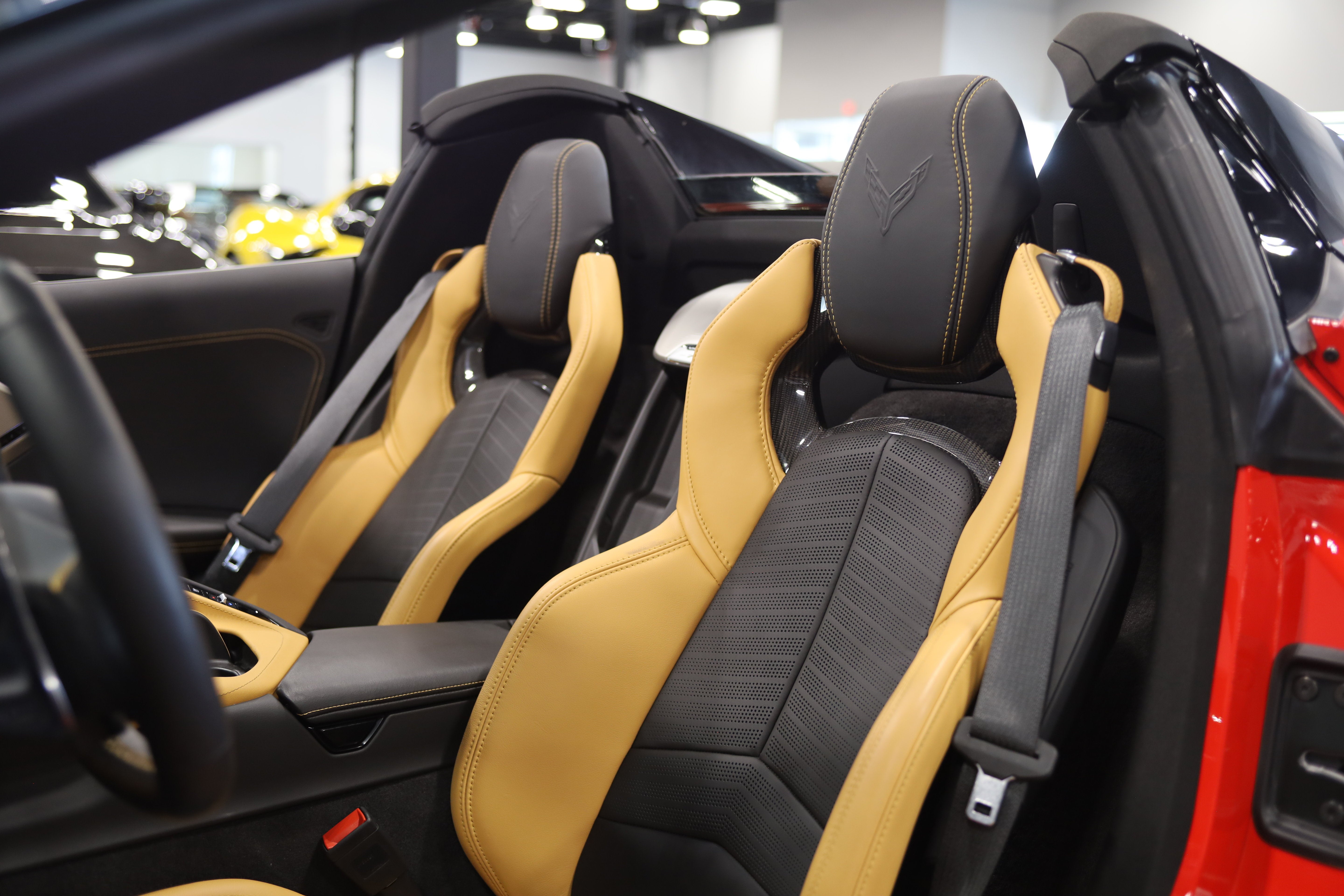 2023 Chevrolet Corvette 2LT