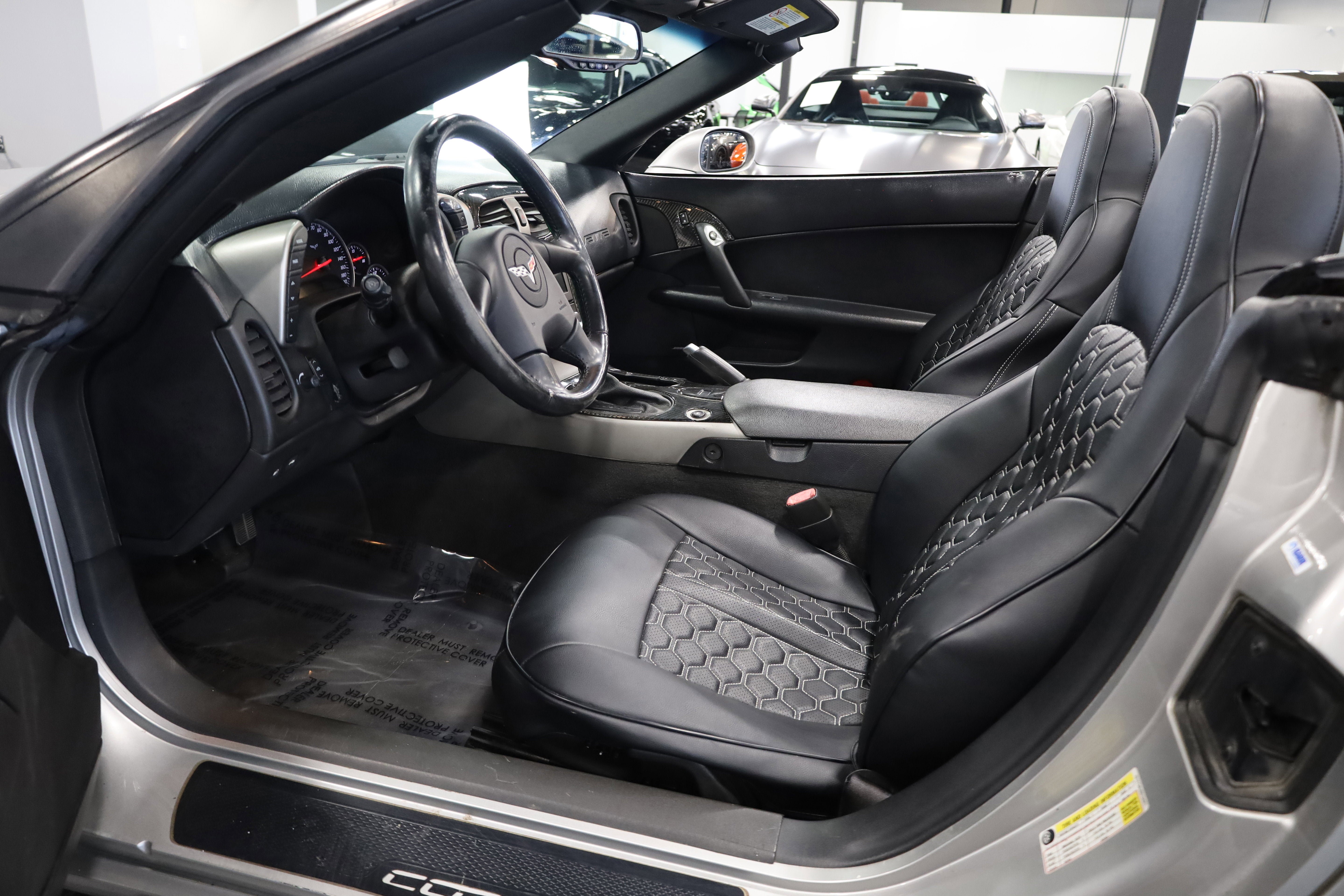 2005 Chevrolet Corvette Base