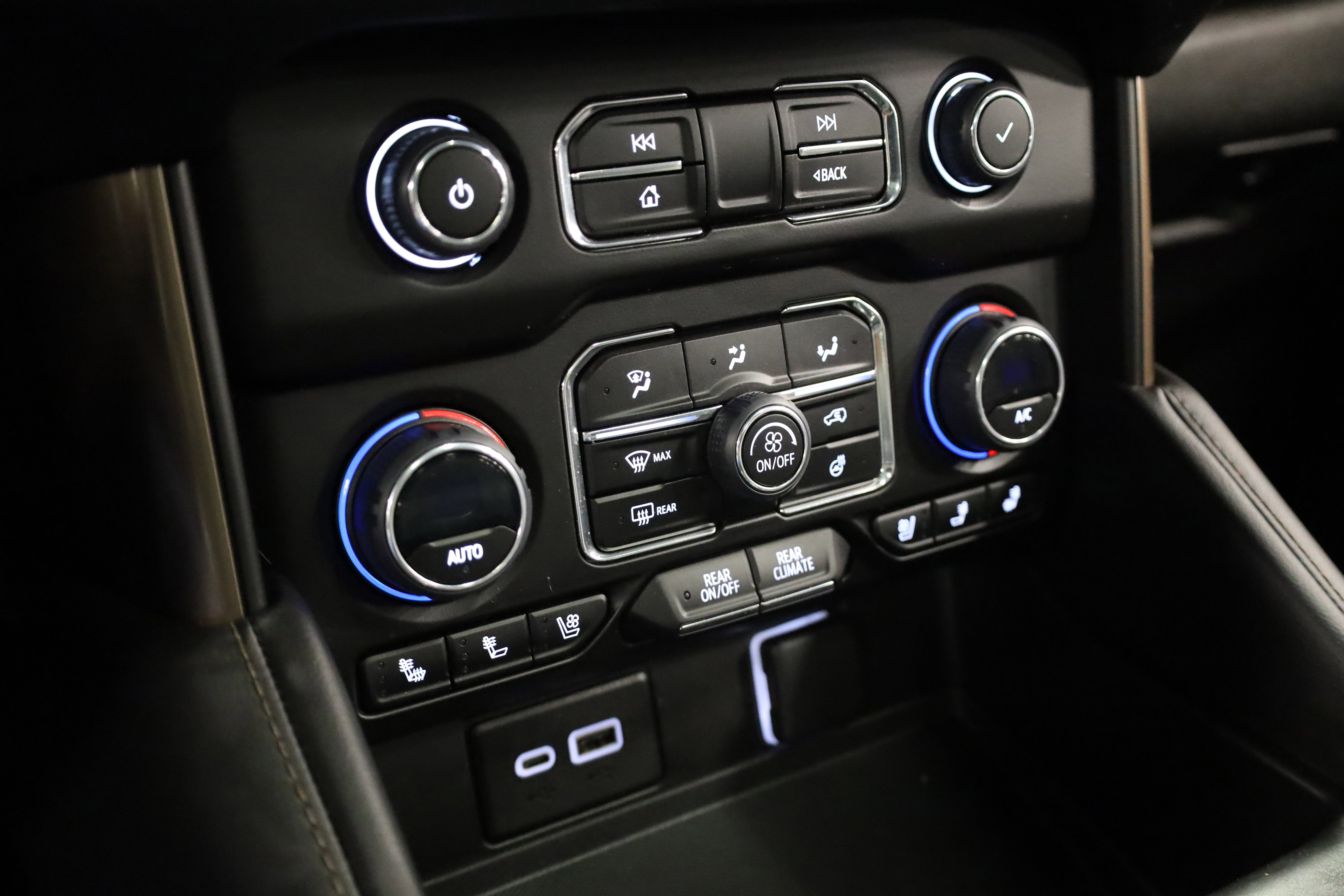 2024 Chevrolet Suburban High Country