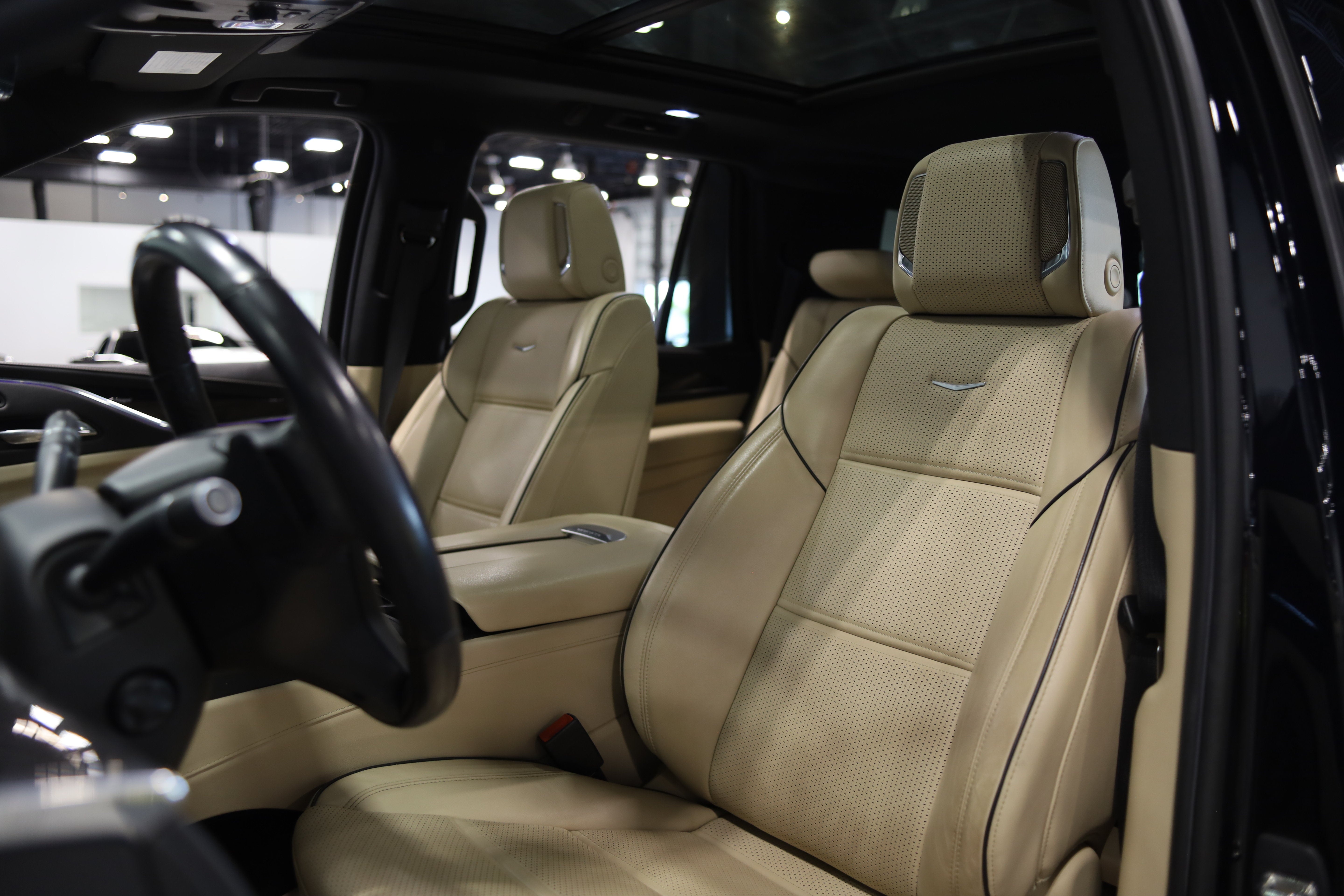 2021 Cadillac Escalade Premium Luxury