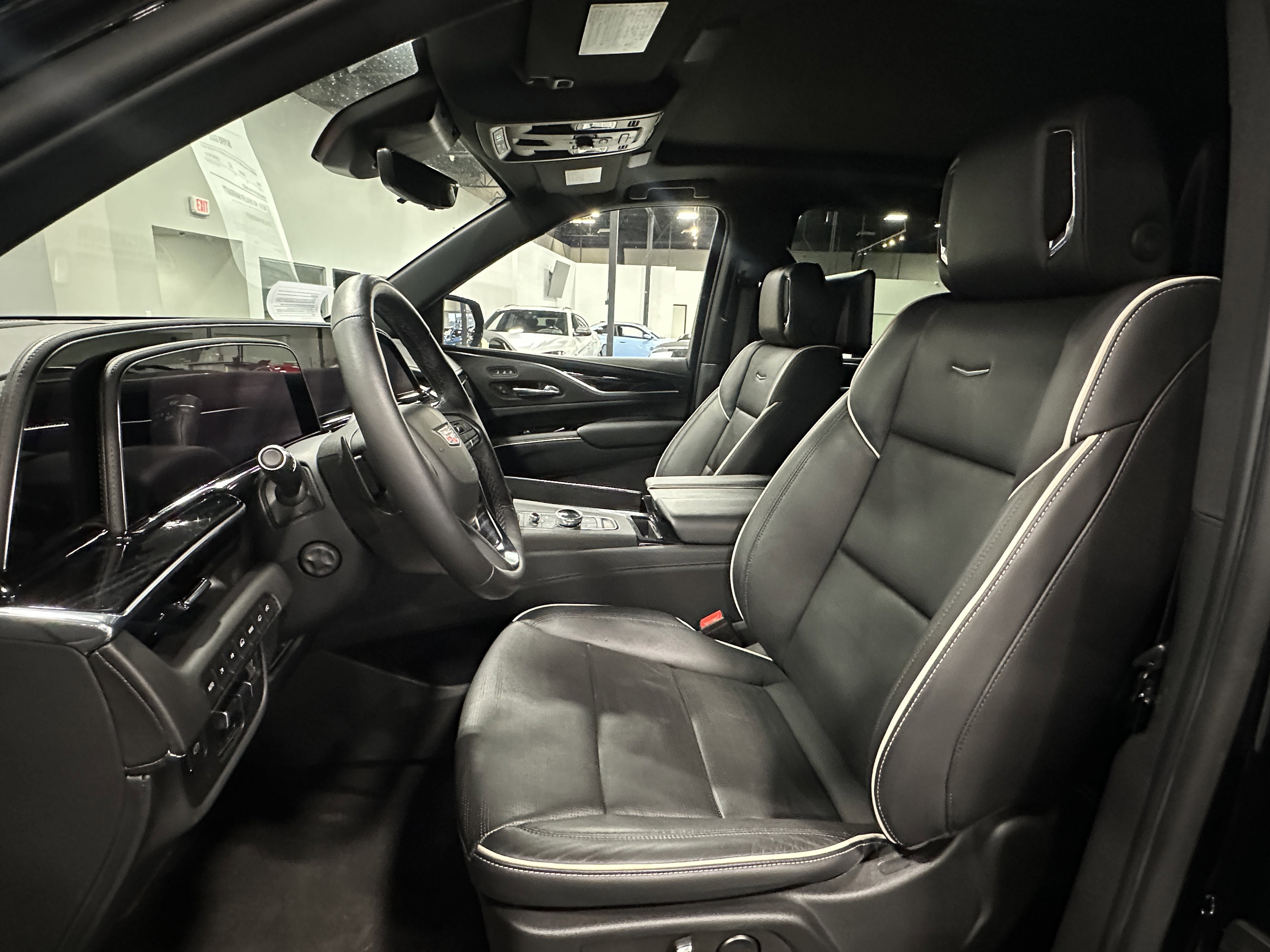 2022 Cadillac Escalade Sport