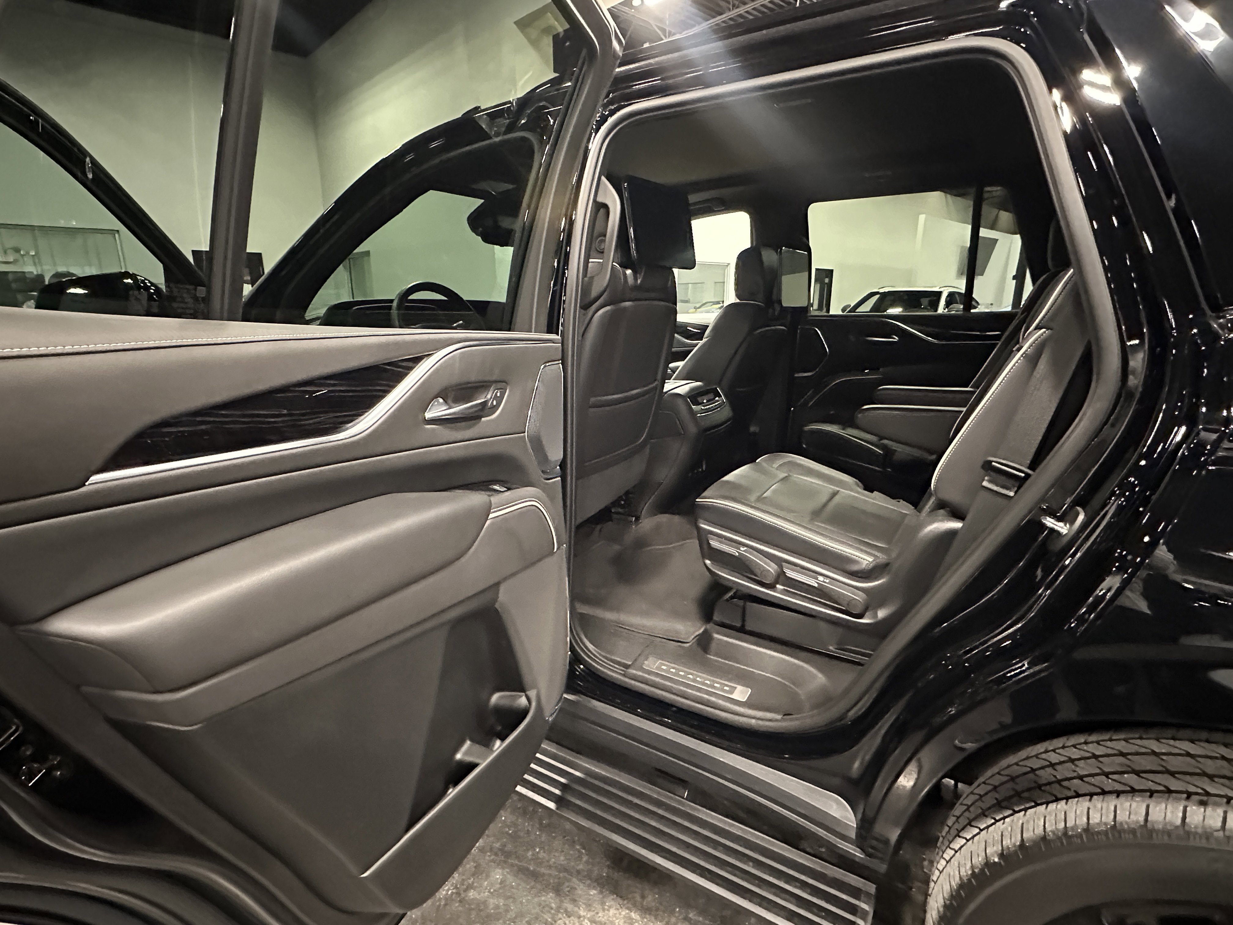 2022 Cadillac Escalade Sport