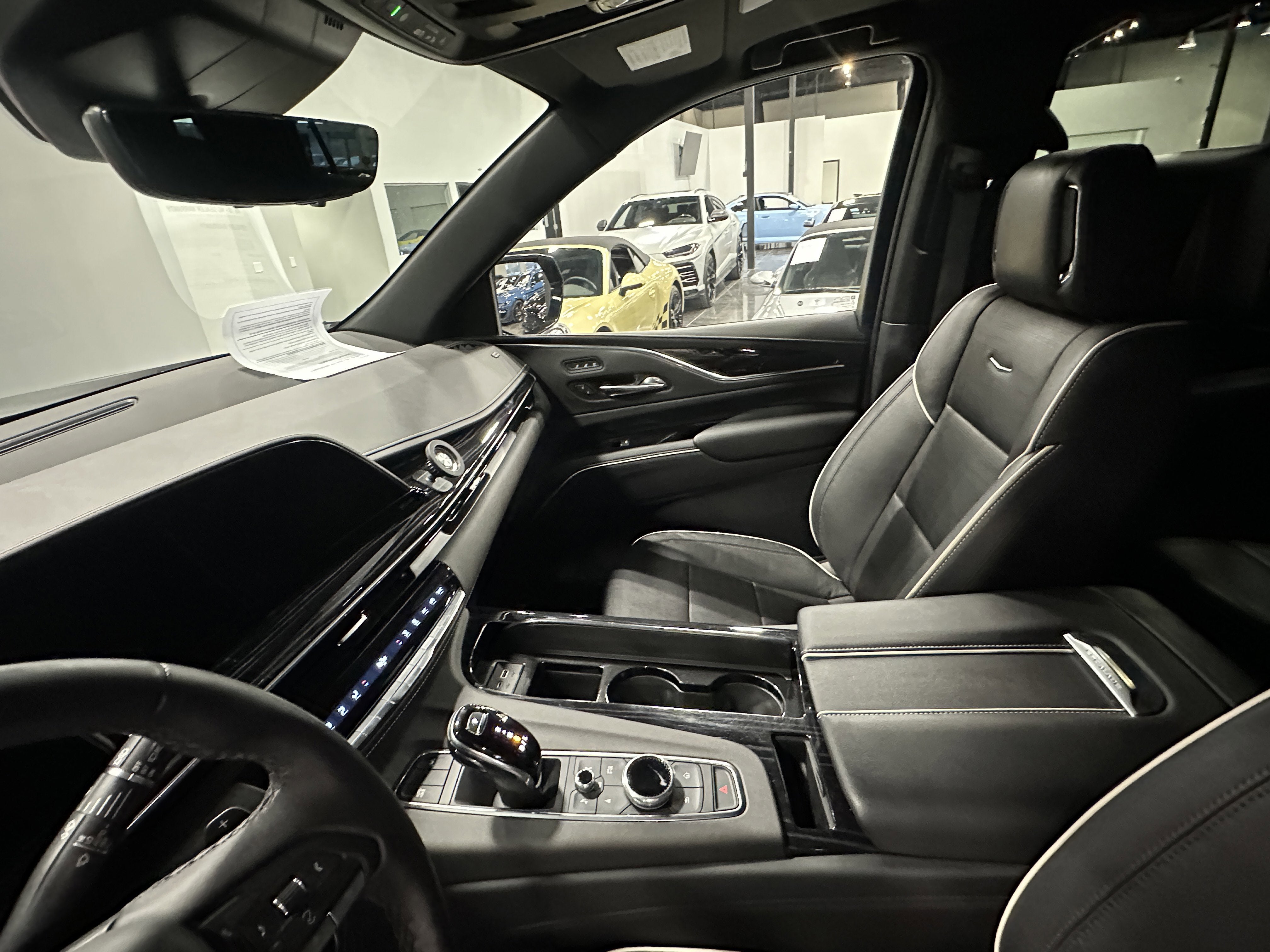 2022 Cadillac Escalade Sport