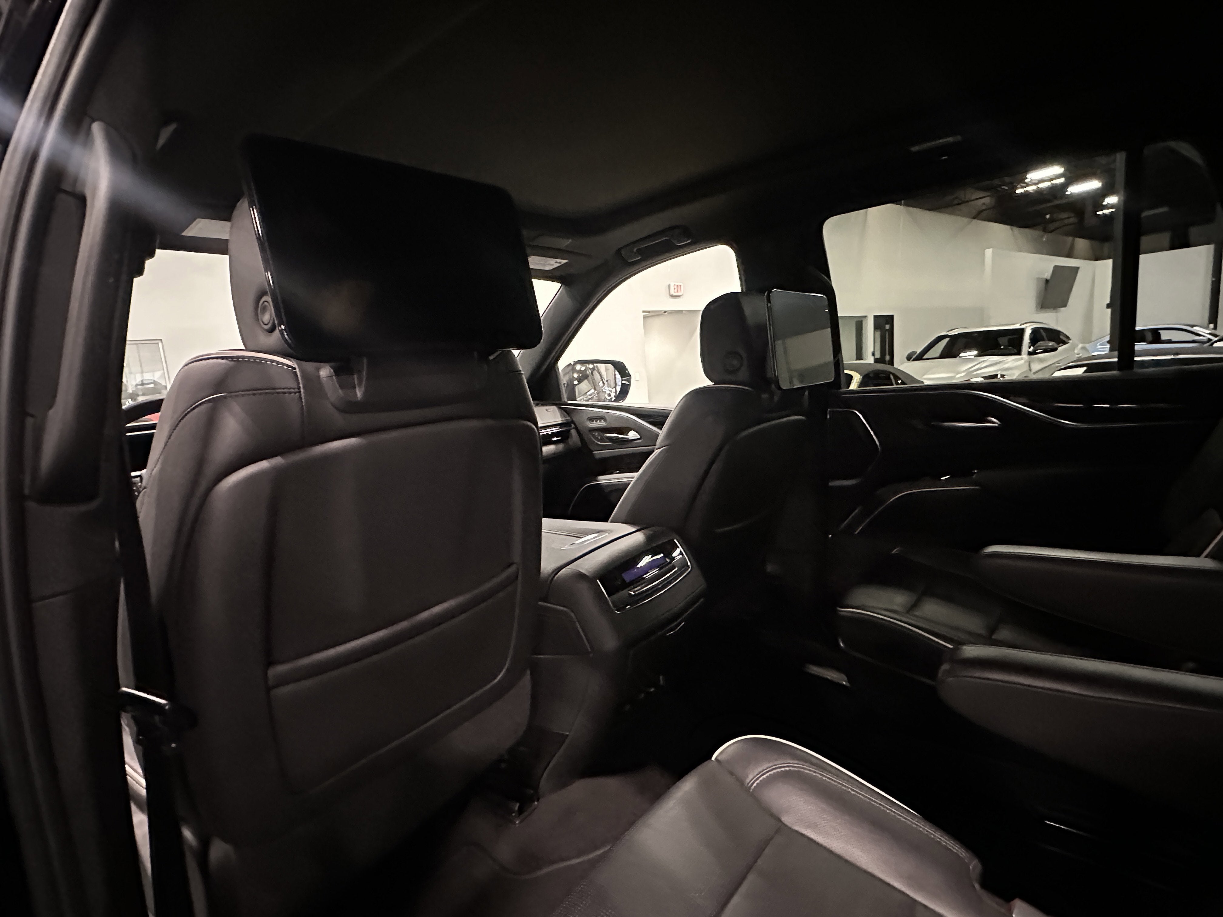 2022 Cadillac Escalade Sport