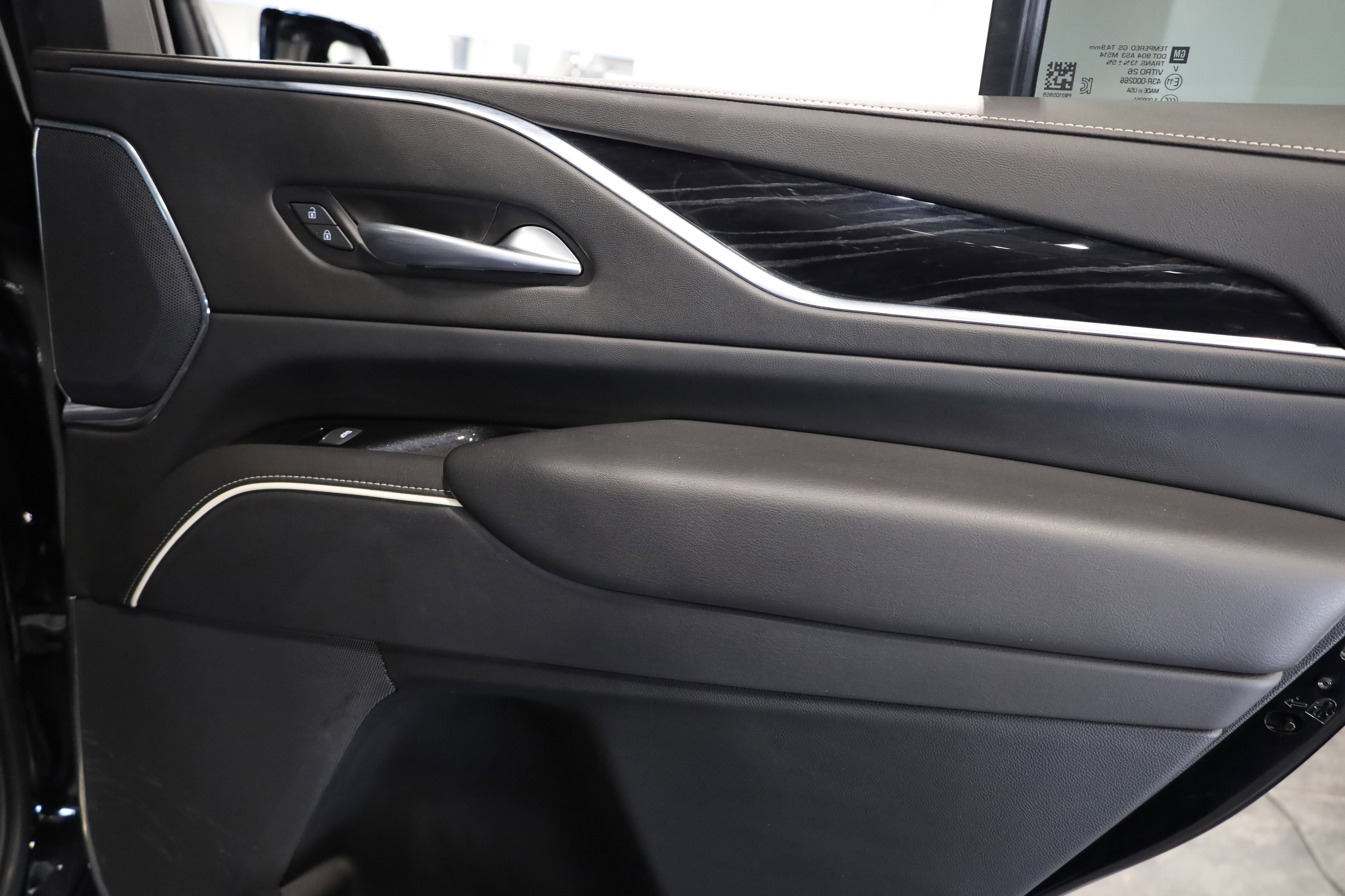 2022 Cadillac Escalade Sport