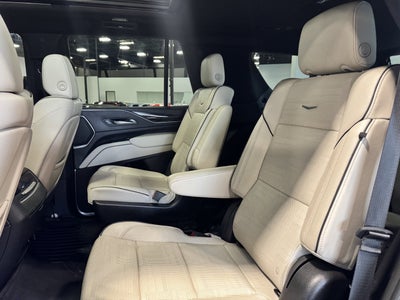 2022 Cadillac Escalade Sport