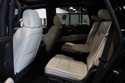 2022 Cadillac Escalade Sport