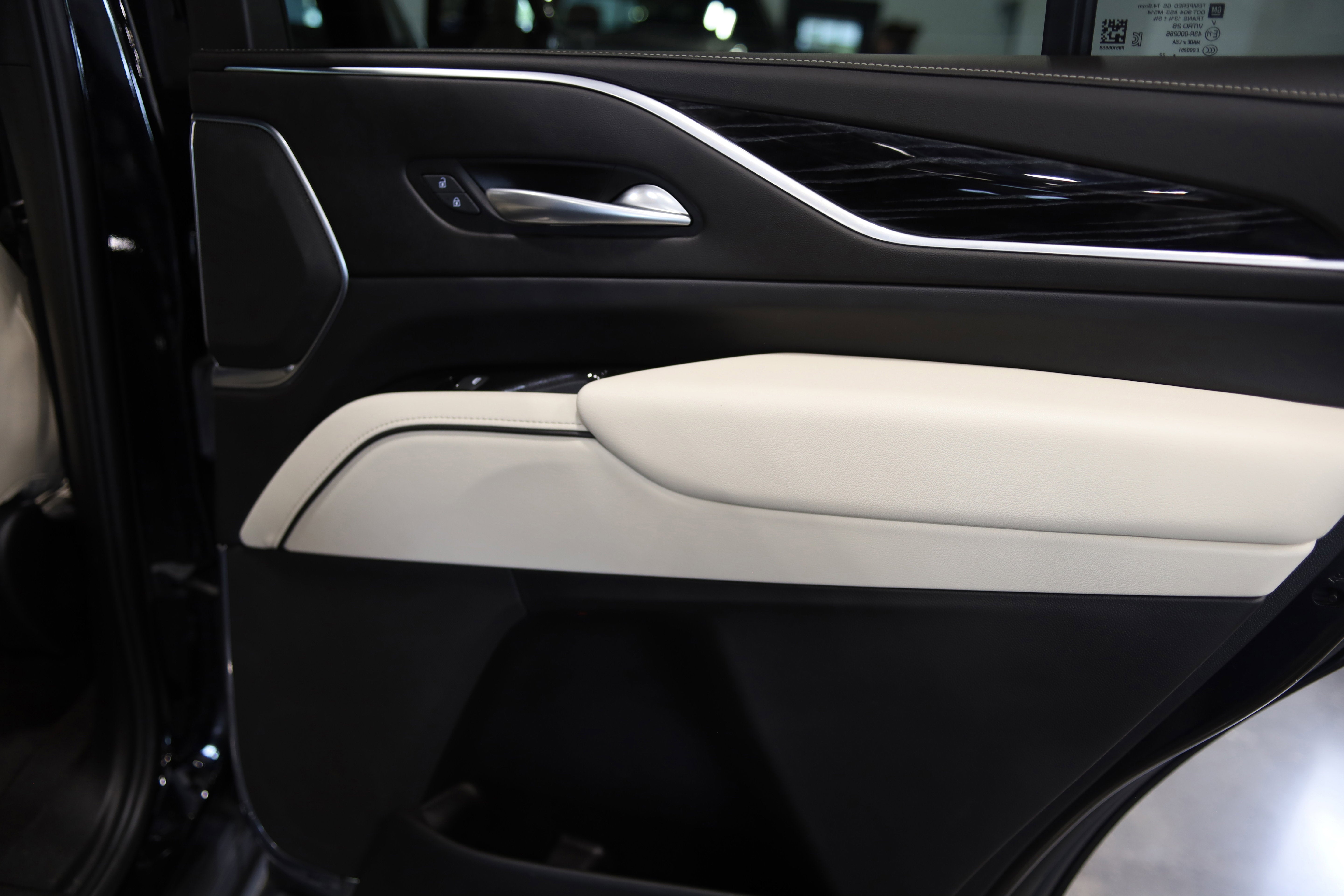 2022 Cadillac Escalade Sport