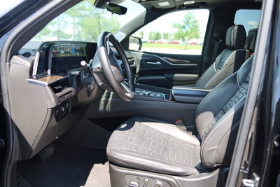 2024 Cadillac Escalade 4WD Sport Platinum