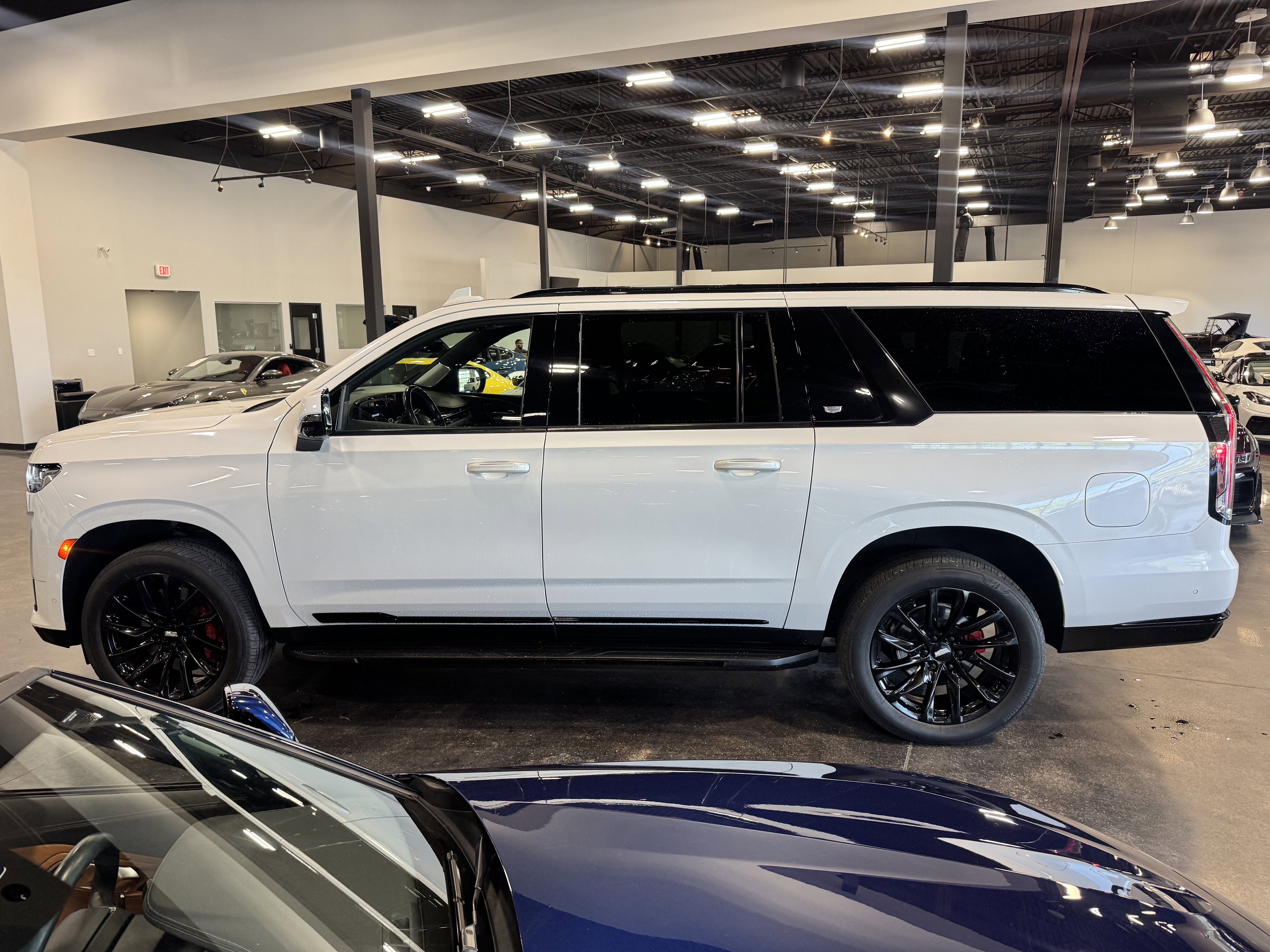 2021 Cadillac Escalade ESV Sport