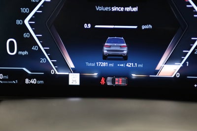 2025 BMW X7 xDrive40i