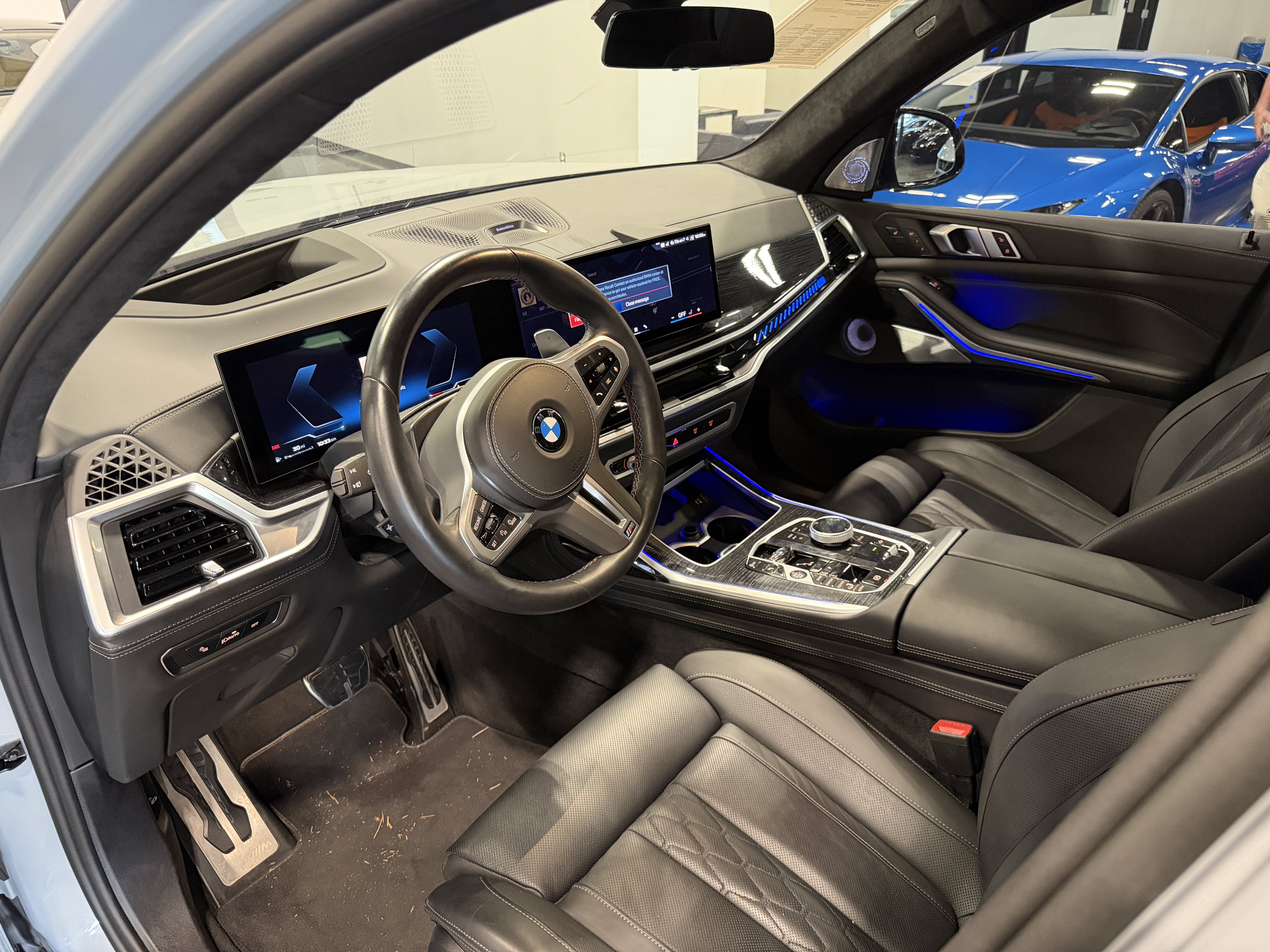 2024 BMW X7 M60i