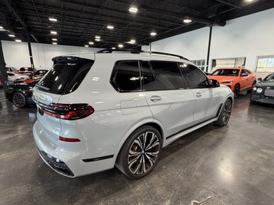 2024 BMW X7 M60i