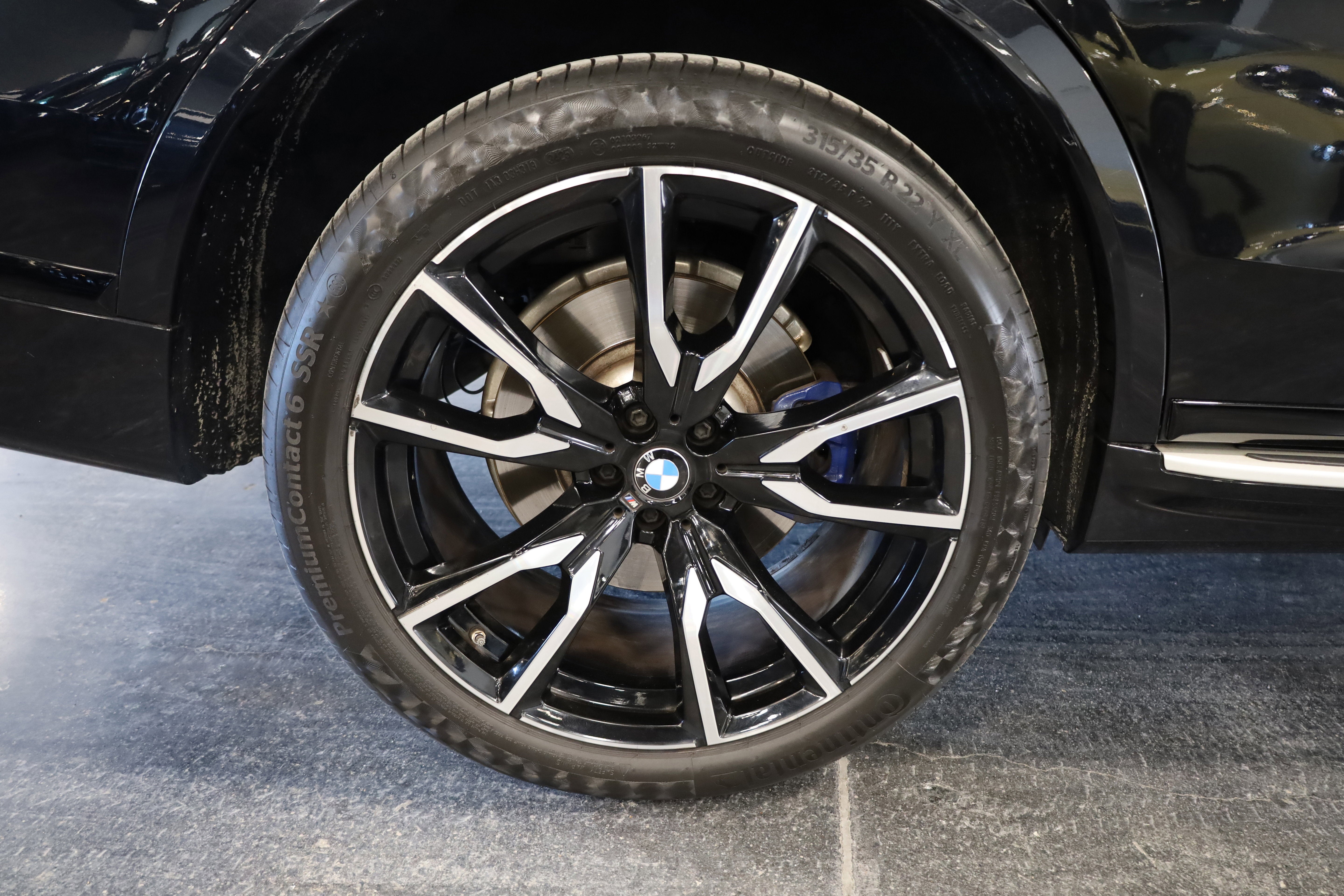 2022 BMW X7 xDrive40i