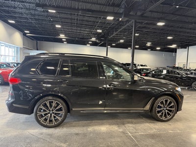 2020 BMW X7 M50i