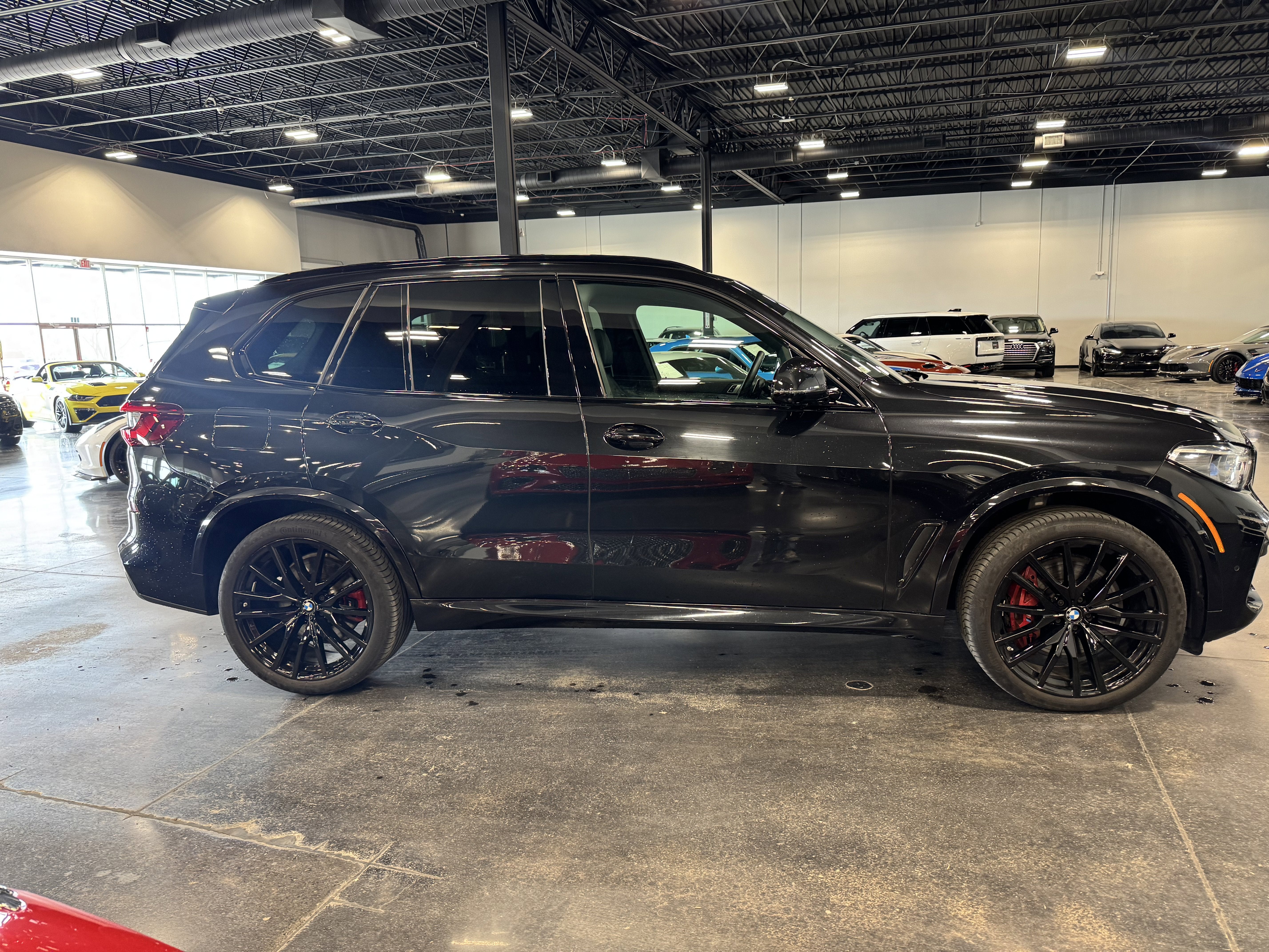 2023 BMW X5 M50i