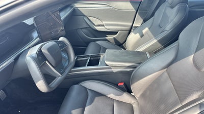 2023 Tesla Model S Plaid