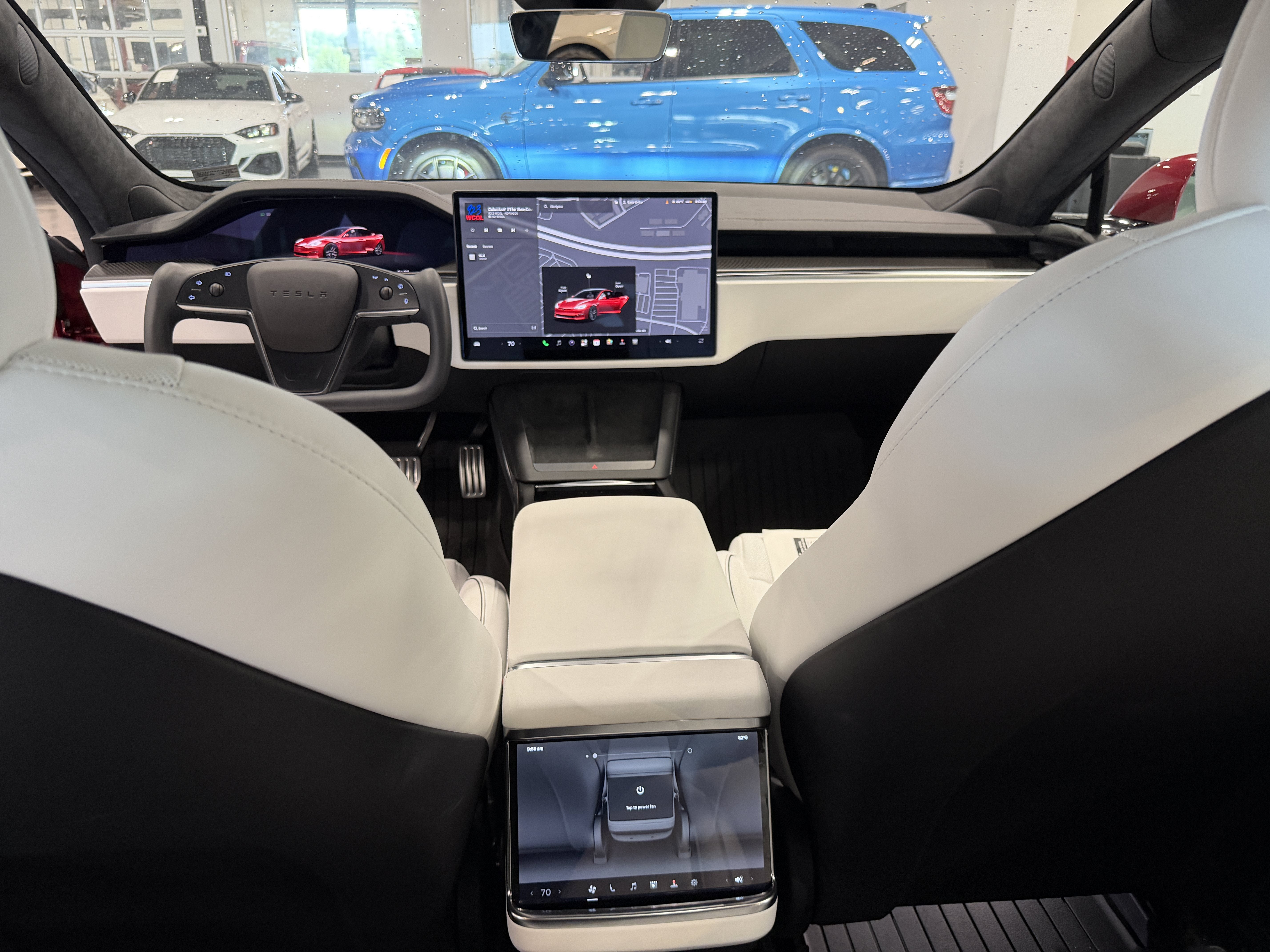 2023 Tesla Model S Plaid