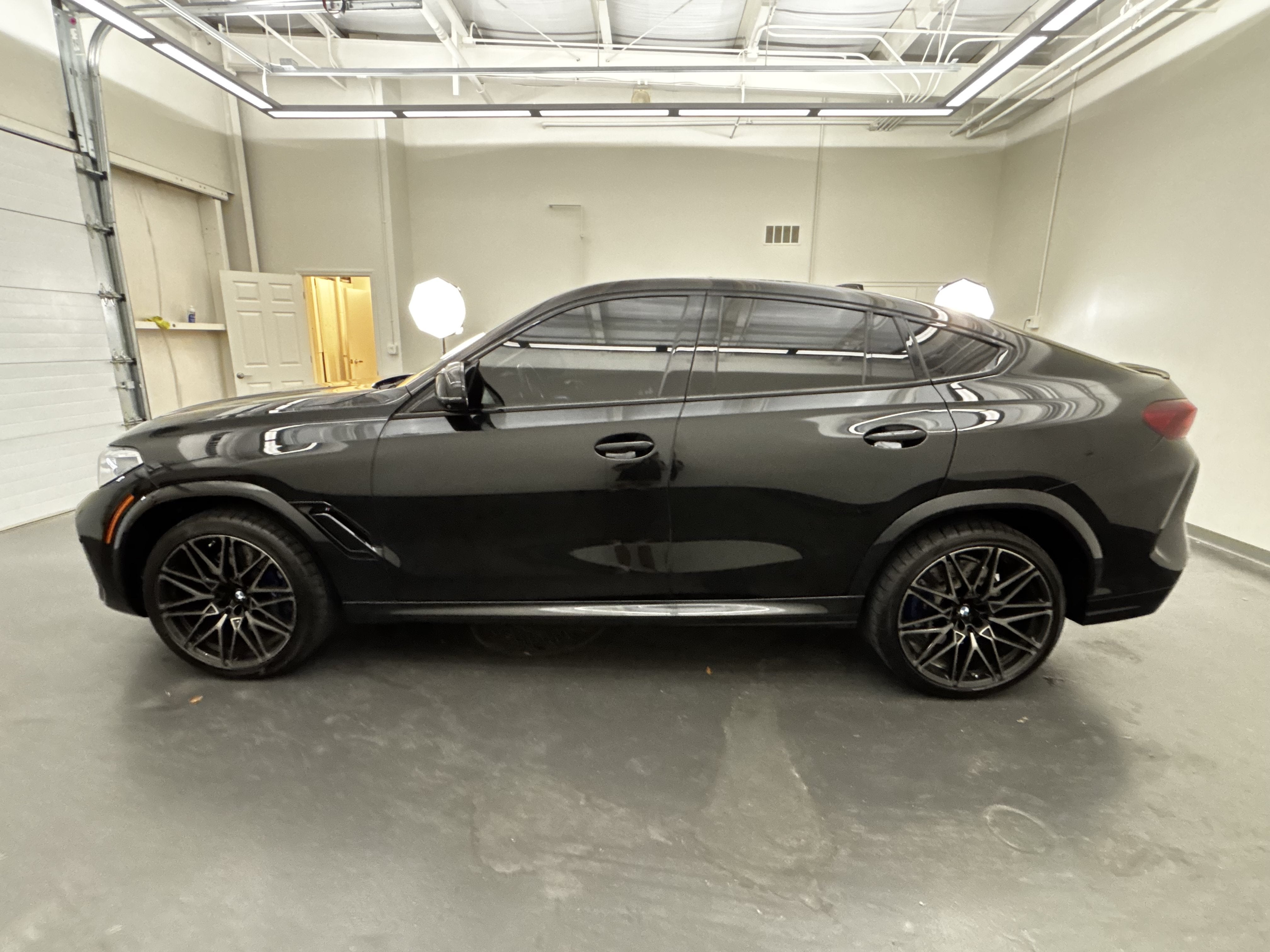 2021 BMW X6 M Base