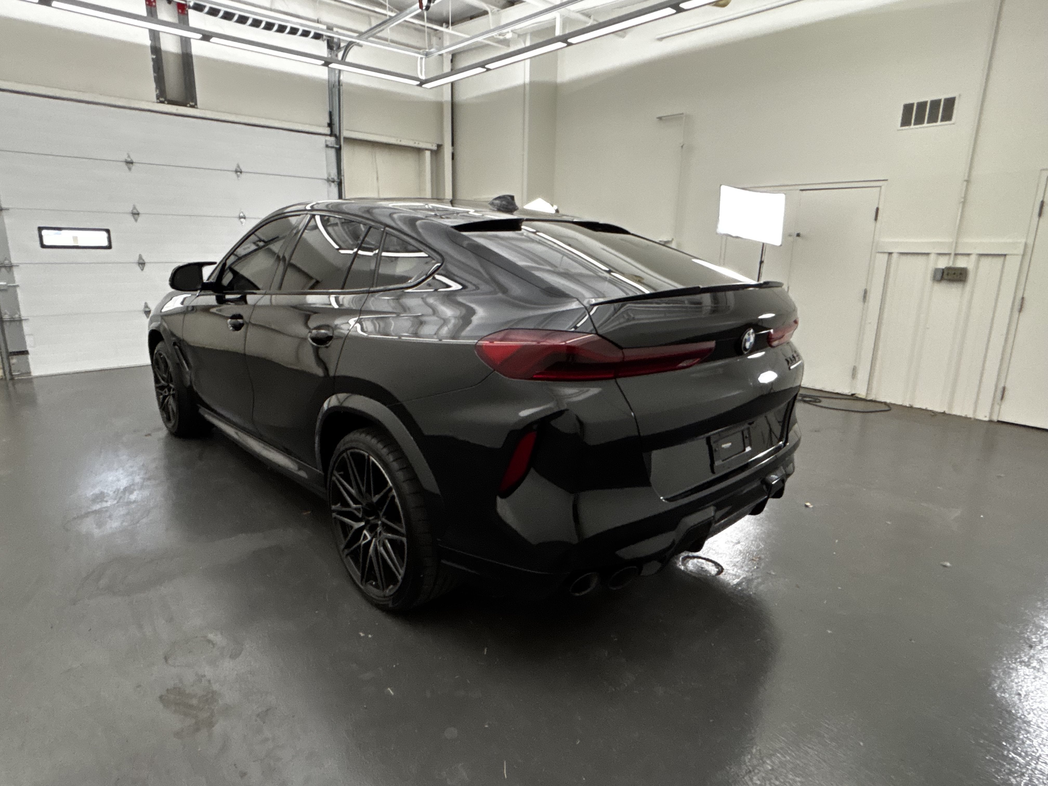 2021 BMW X6 M Base
