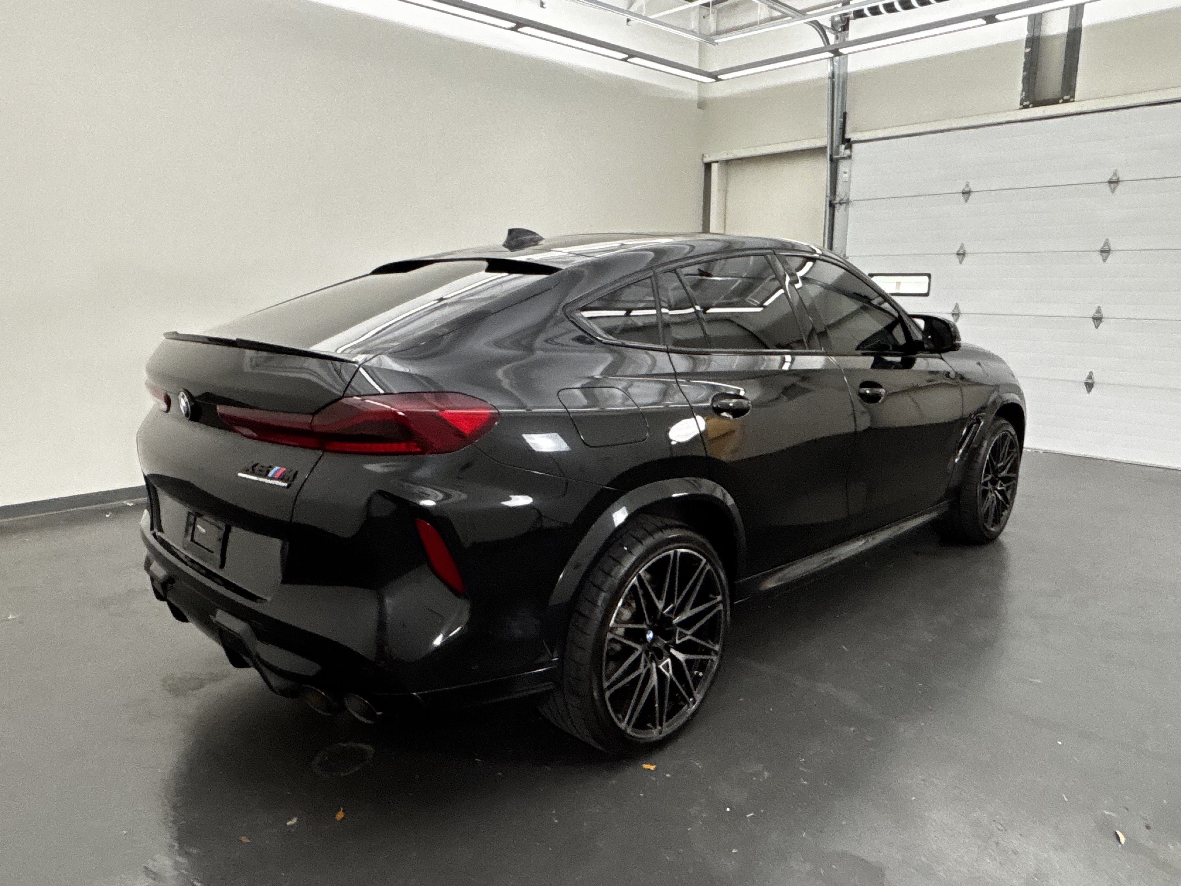 2021 BMW X6 M Base