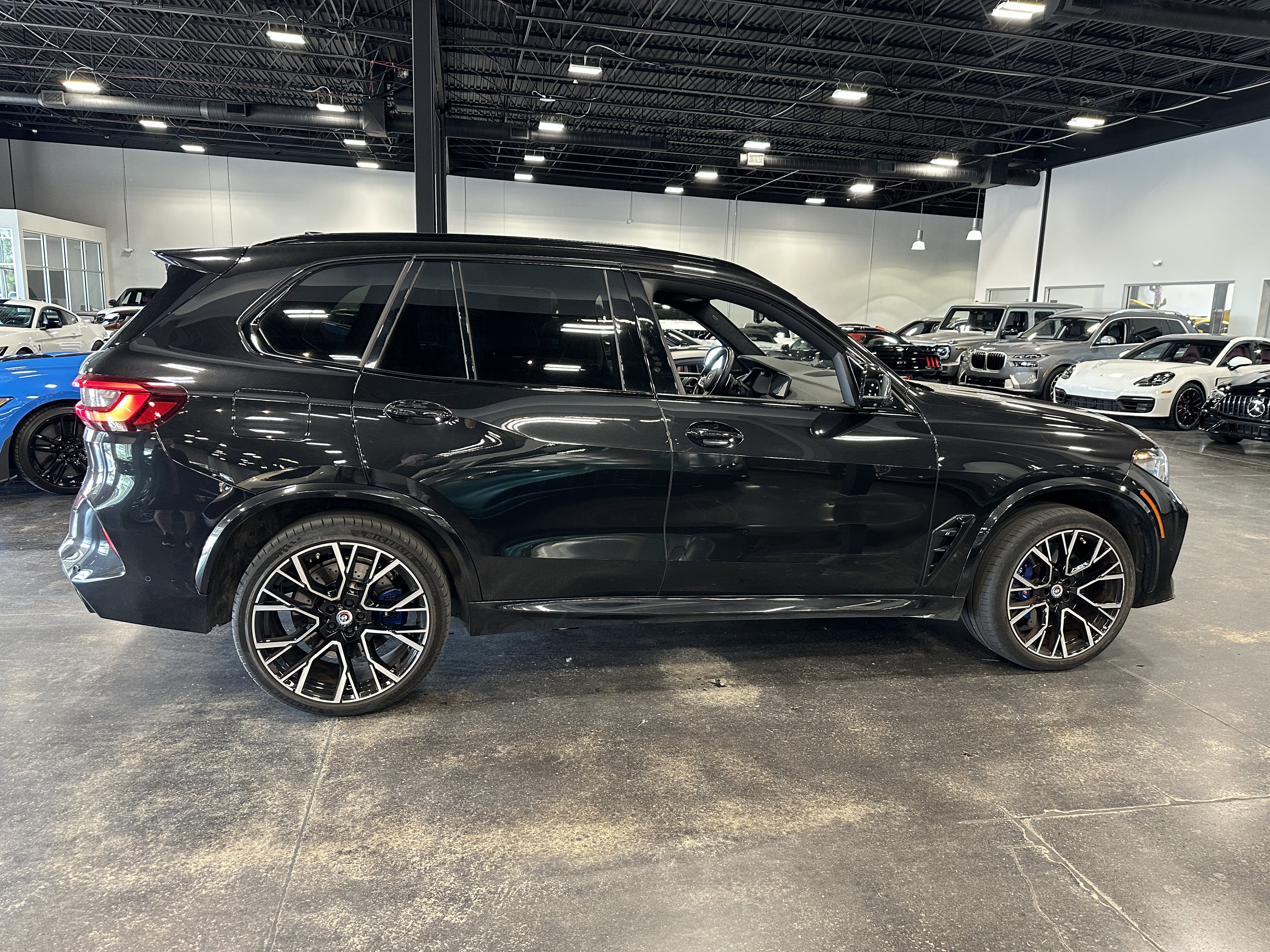 2022 BMW X5 M Base