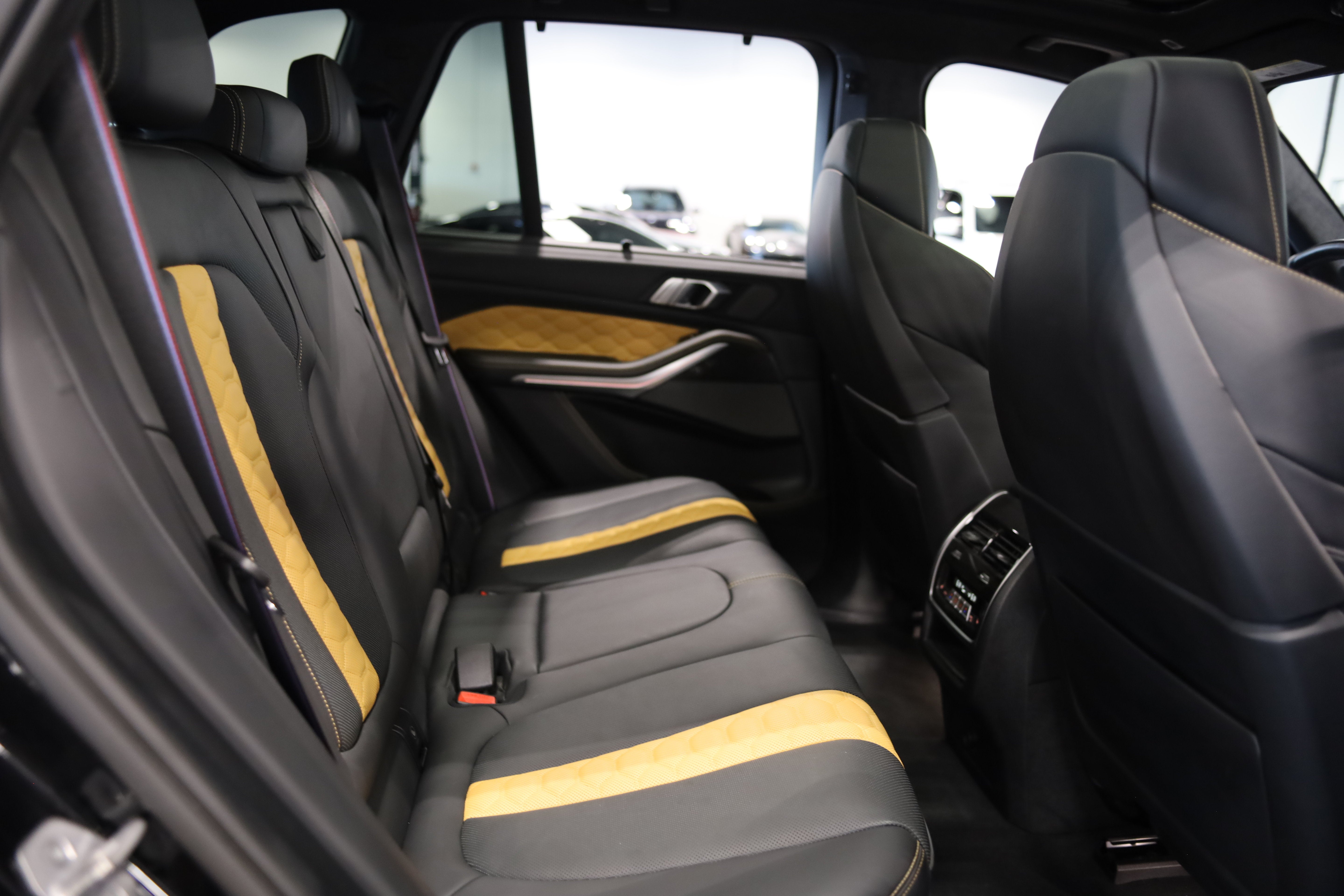 2022 BMW X5 M Base