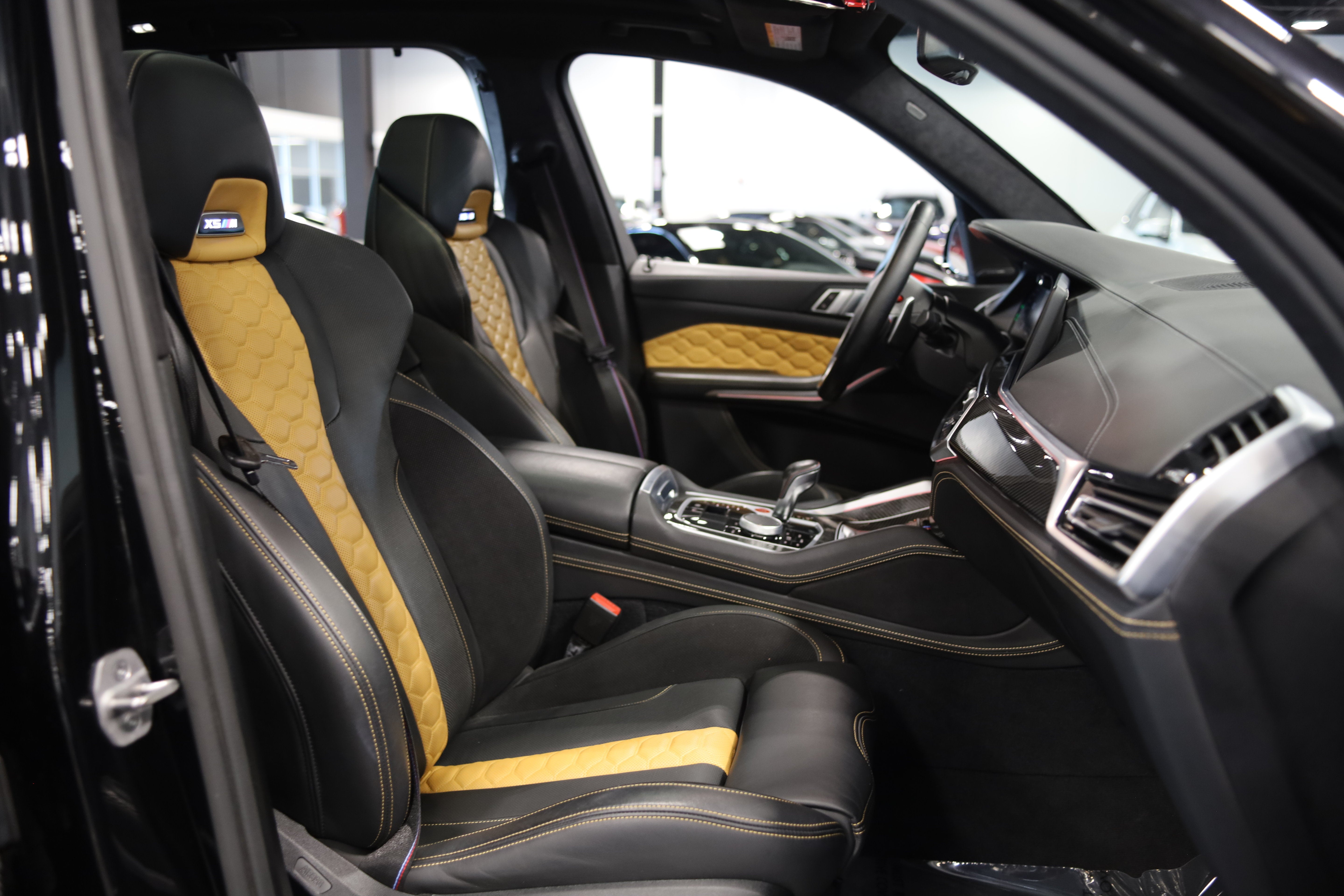 2022 BMW X5 M Base