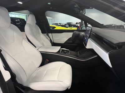 2022 Tesla Model X Plaid