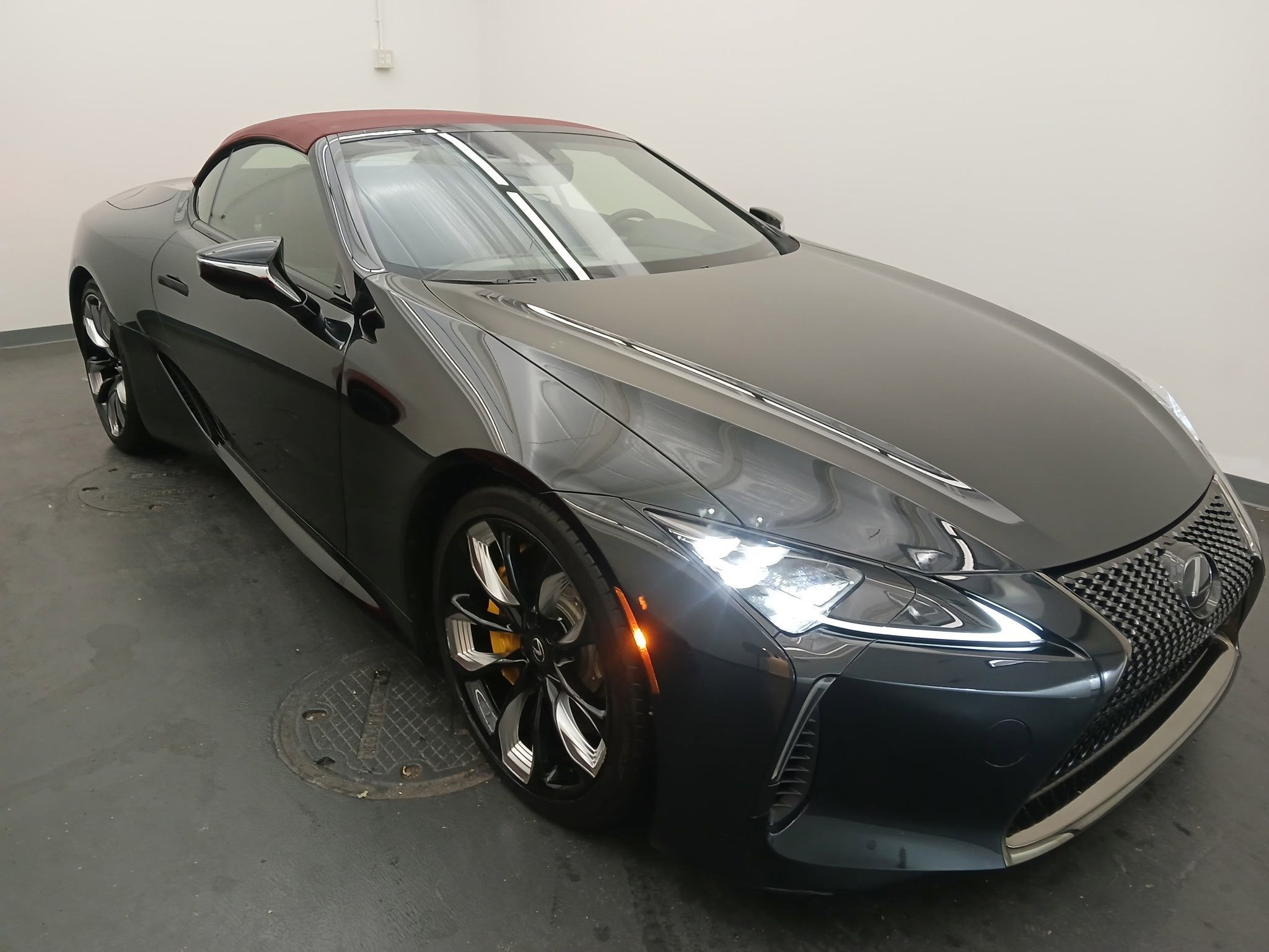 2025 Lexus LC 500 500 Convertible's photo