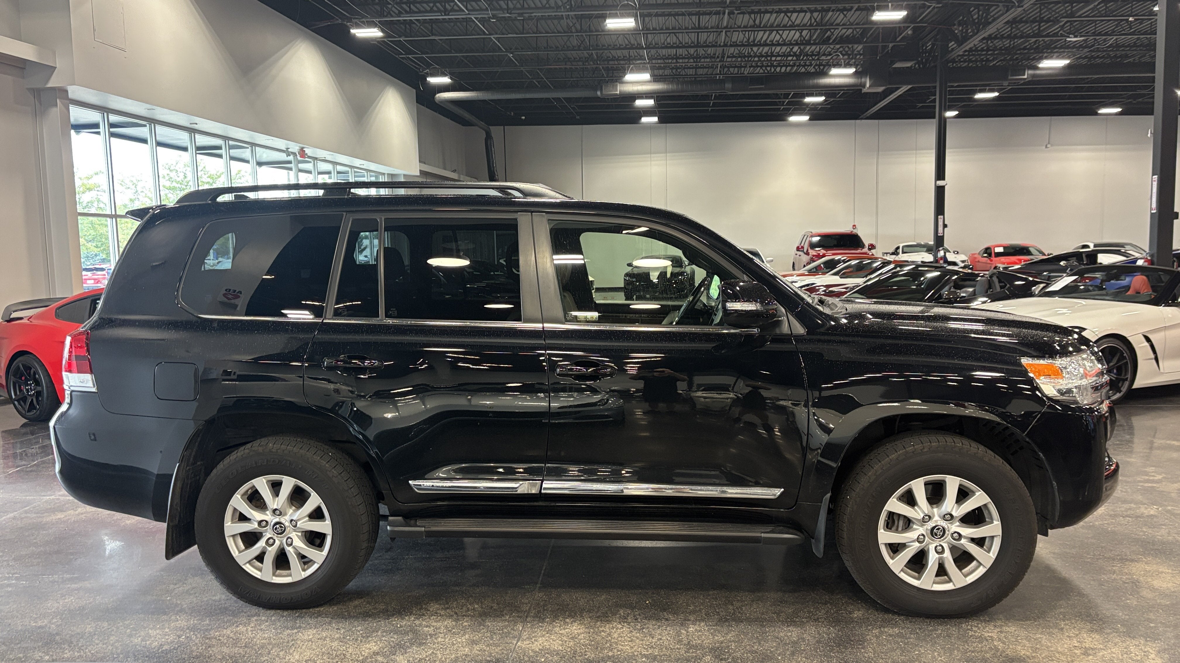 2018 Toyota Land Cruiser Base