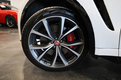 2023 Jaguar F-PACE SVR