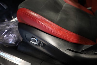 2023 Jaguar F-PACE SVR