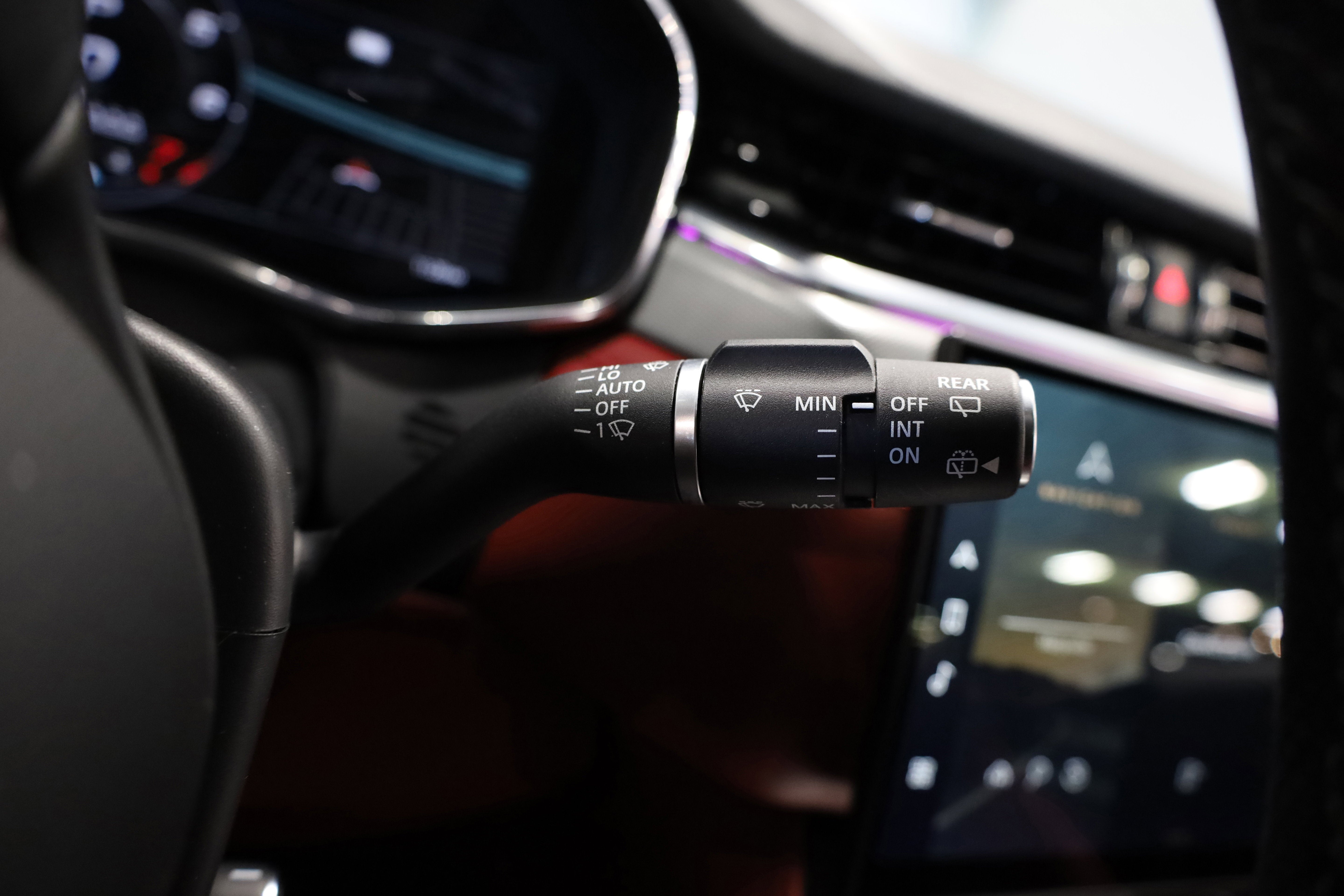 2023 Jaguar F-PACE SVR