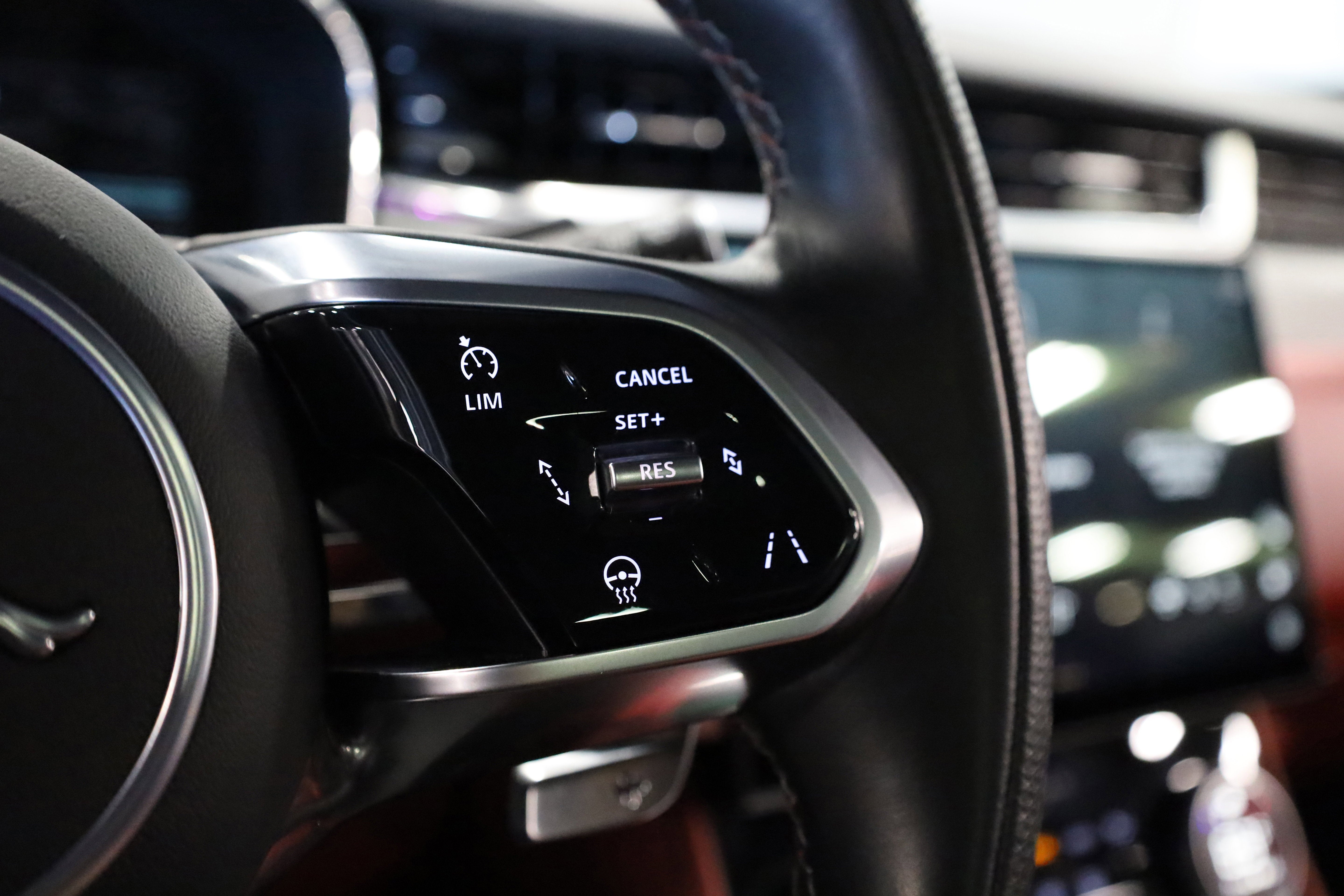 2023 Jaguar F-PACE SVR