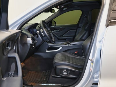 2020 Jaguar F-PACE SVR