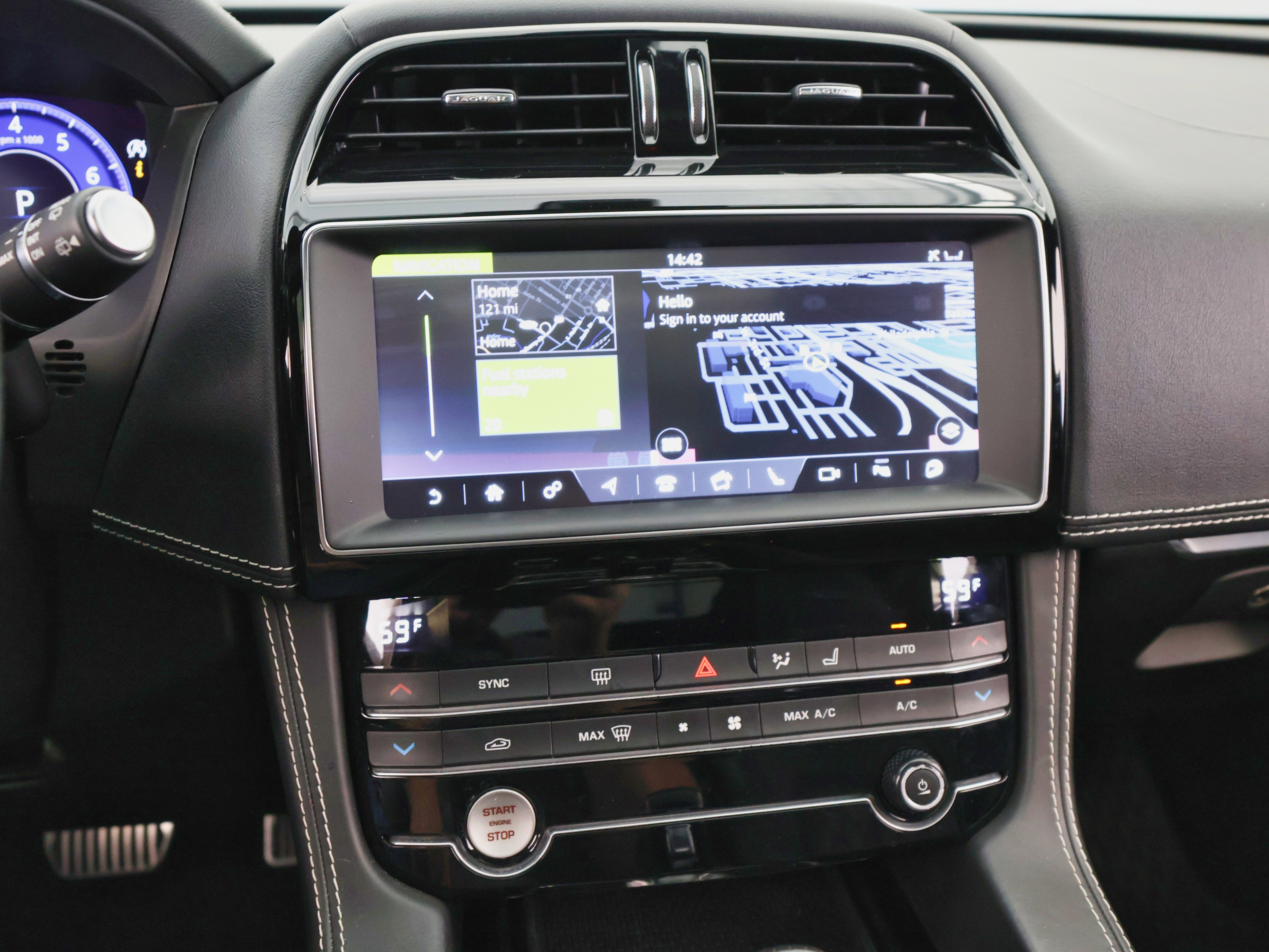 2020 Jaguar F-PACE SVR