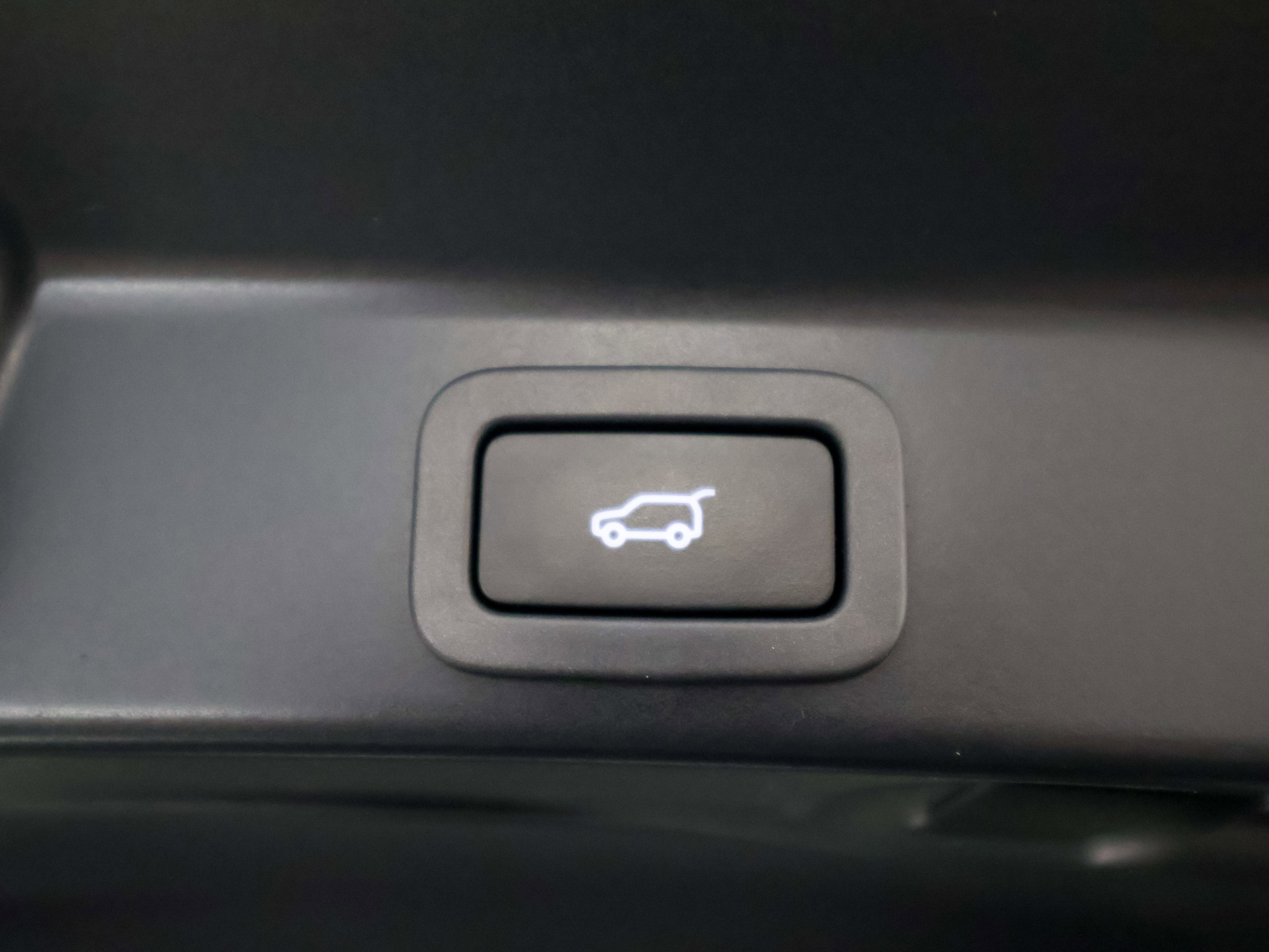 2021 Jaguar F-PACE SVR