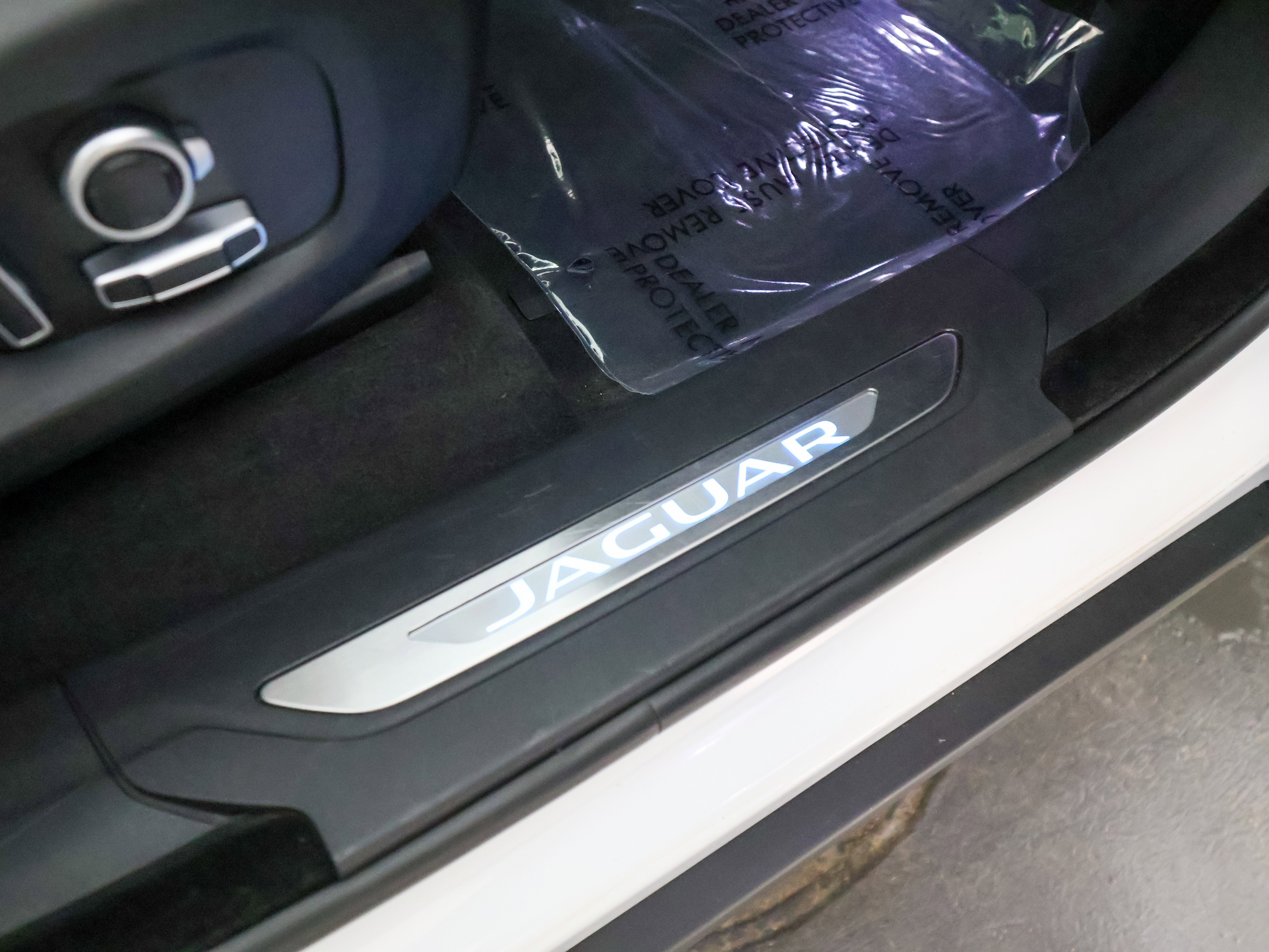 2021 Jaguar F-PACE SVR