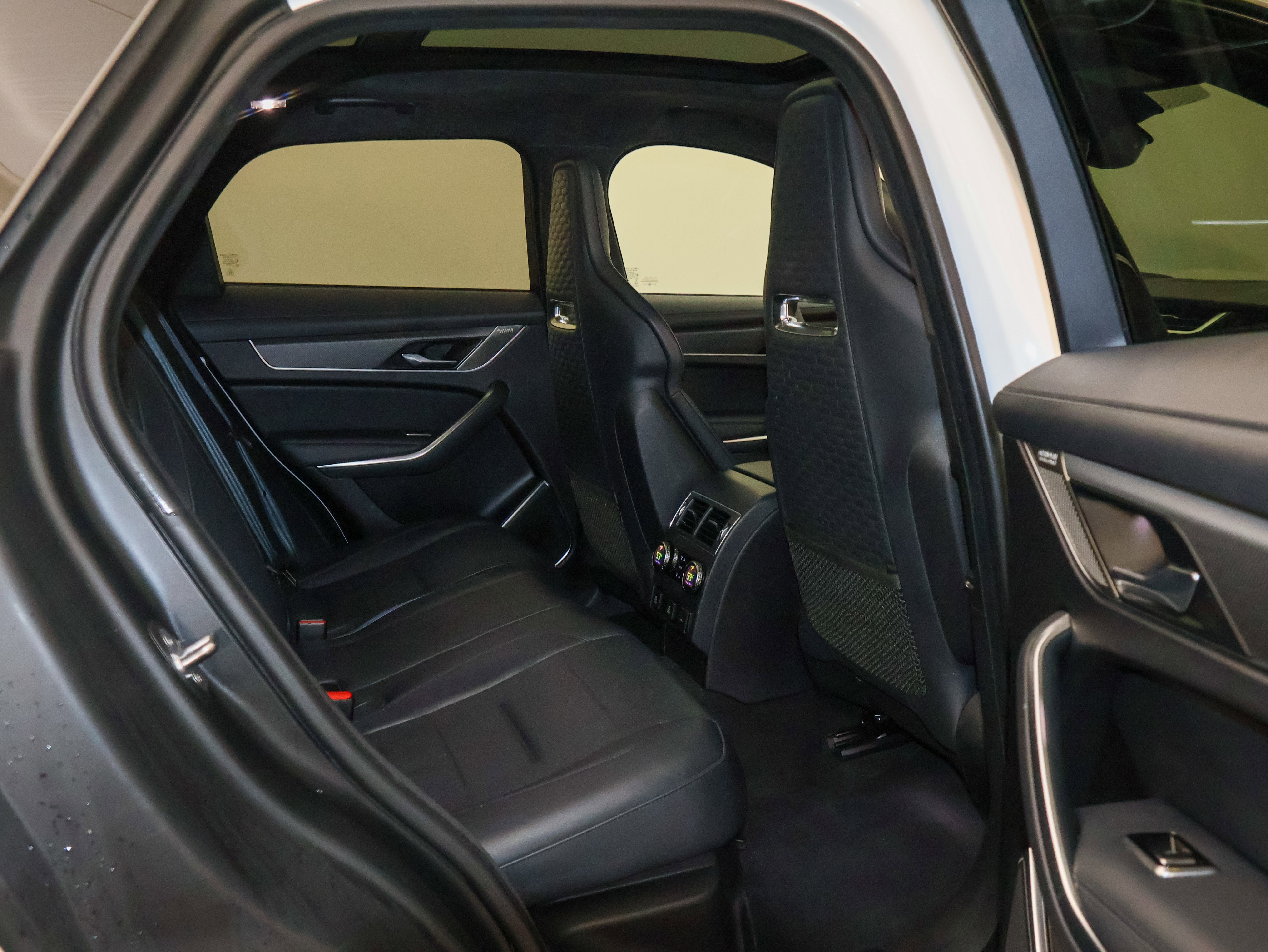 2021 Jaguar F-PACE SVR