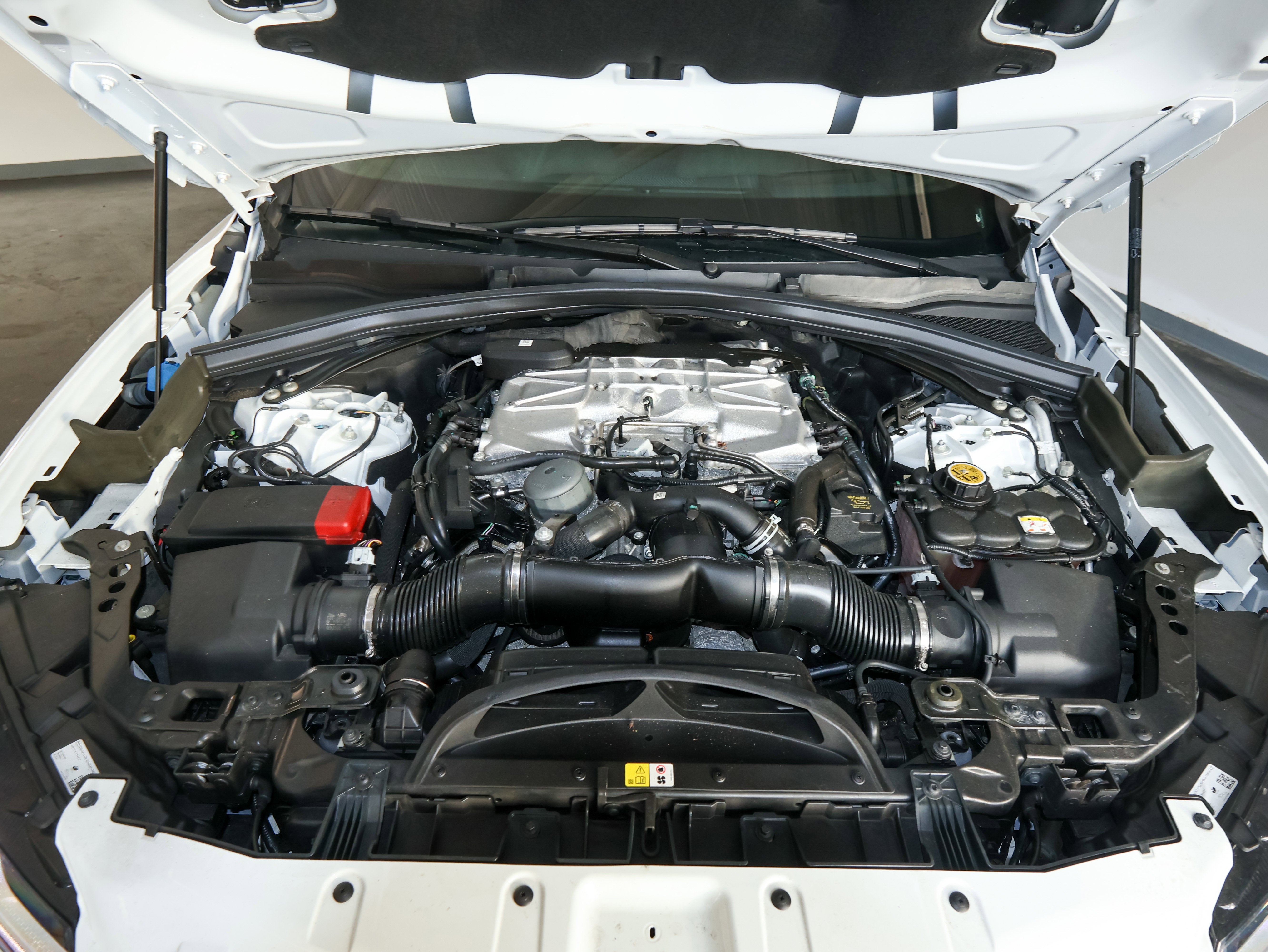 2021 Jaguar F-PACE SVR