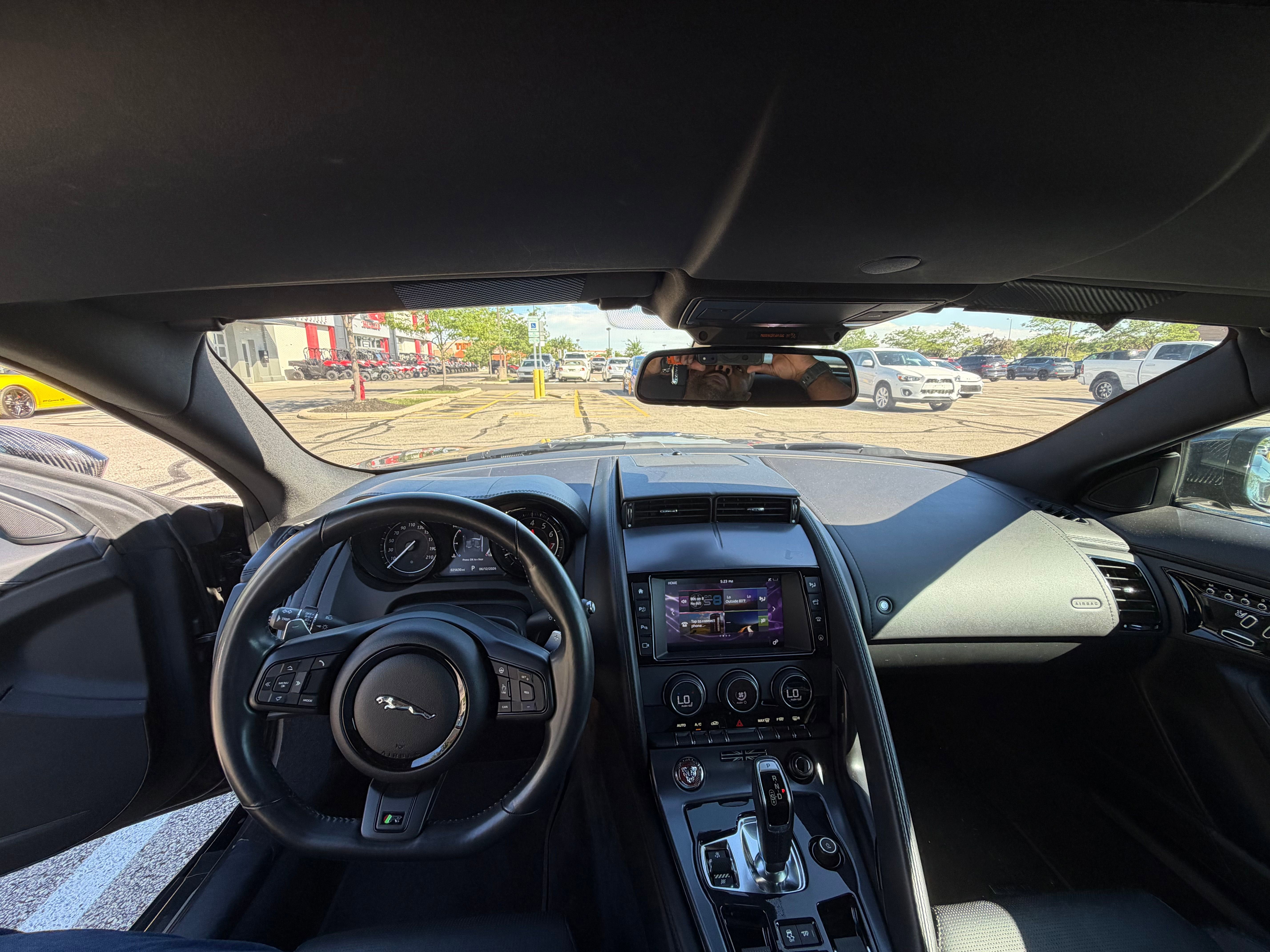 2018 Jaguar F-TYPE R